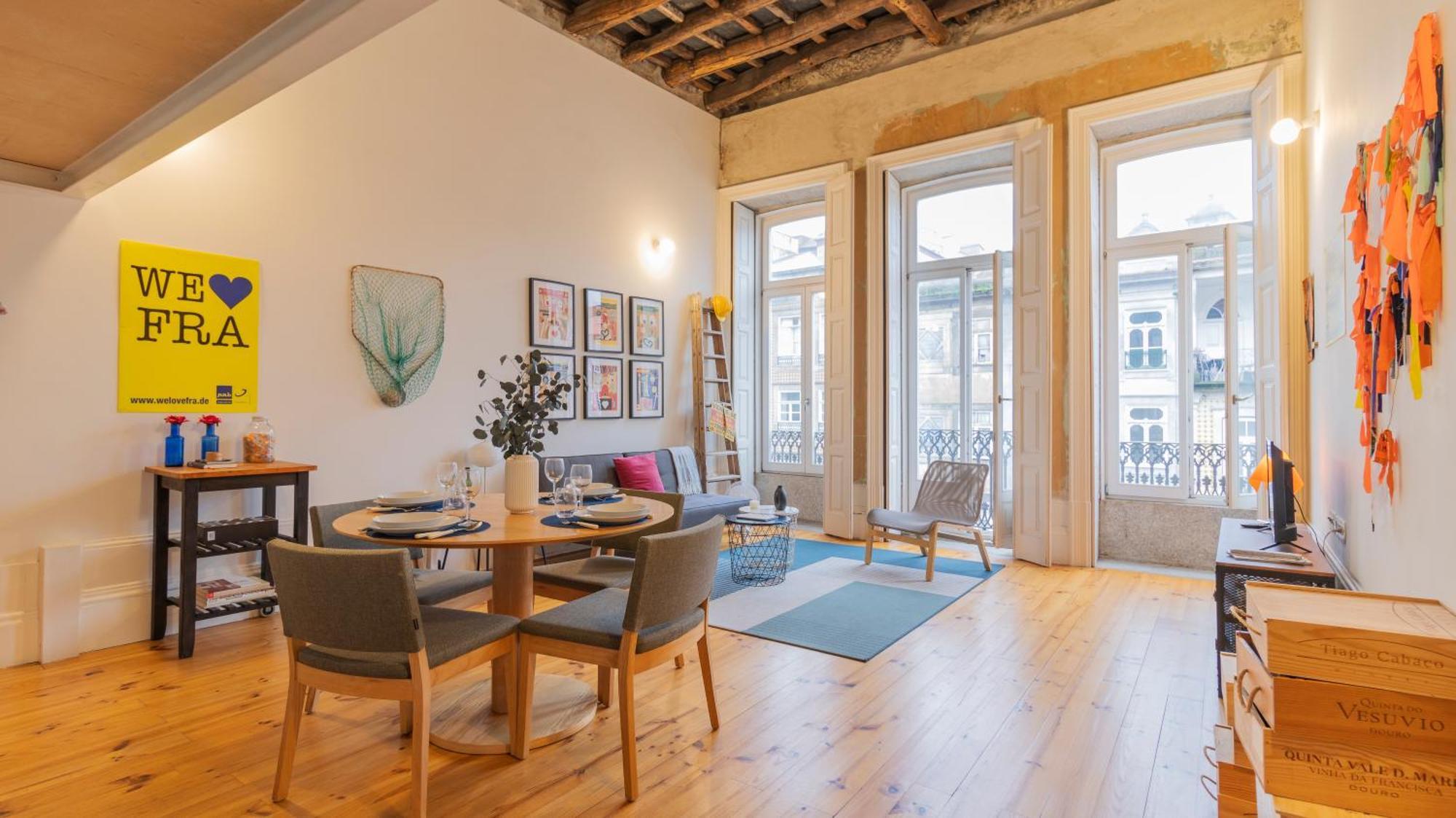 Eccentric Mouzinho Mezzanine By Lovelystay Appartement