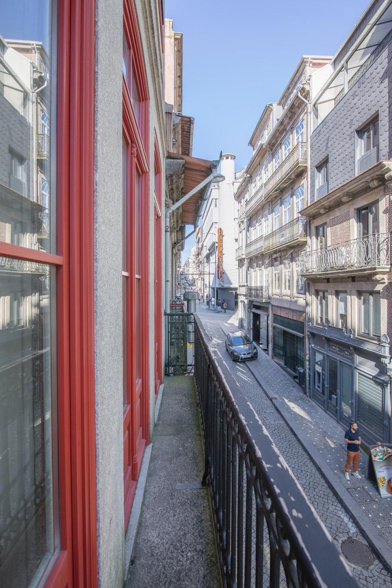 Apartment Almada 151