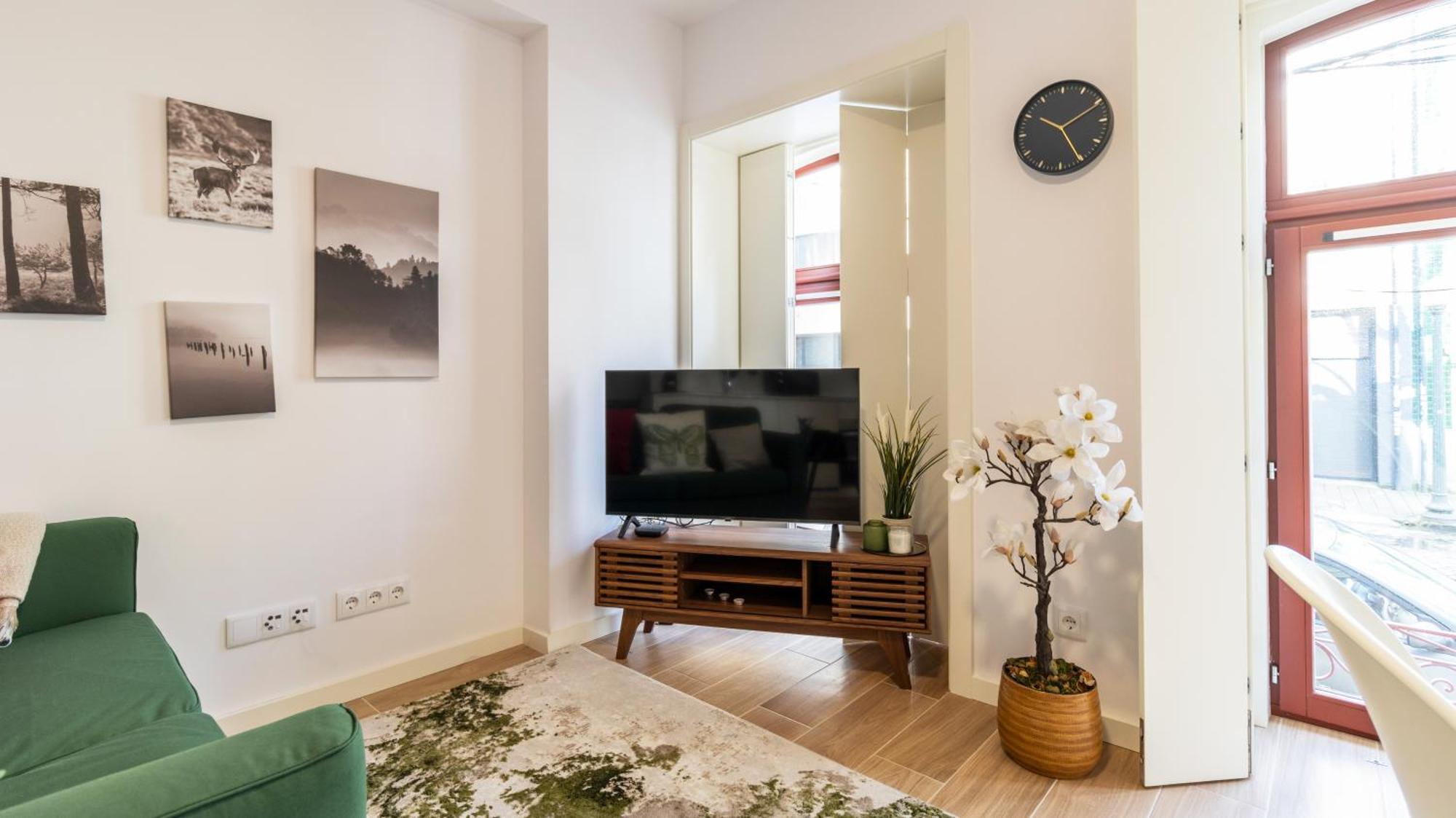 Old Town 1br Duplex By Lovelystay *