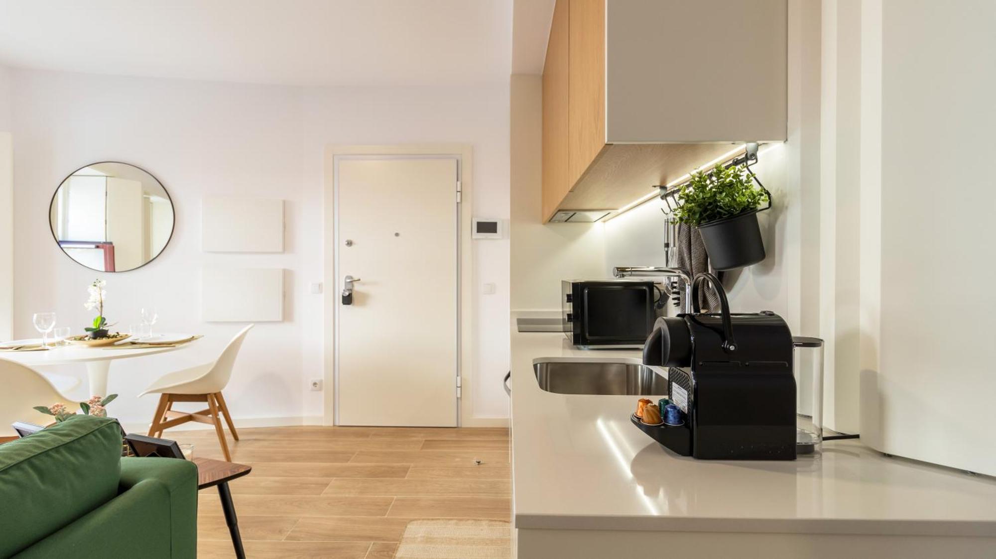 Old Town 1br Duplex By Lovelystay Apartment