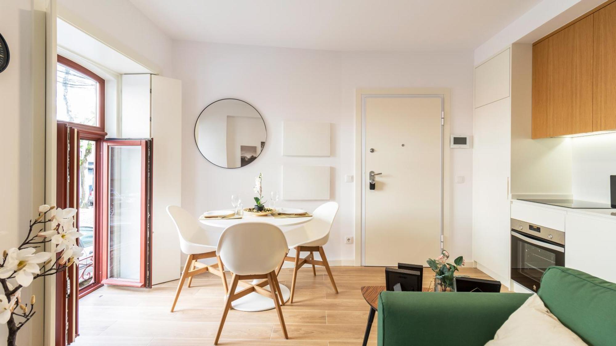 Old Town 1br Duplex By Lovelystay Apartment *