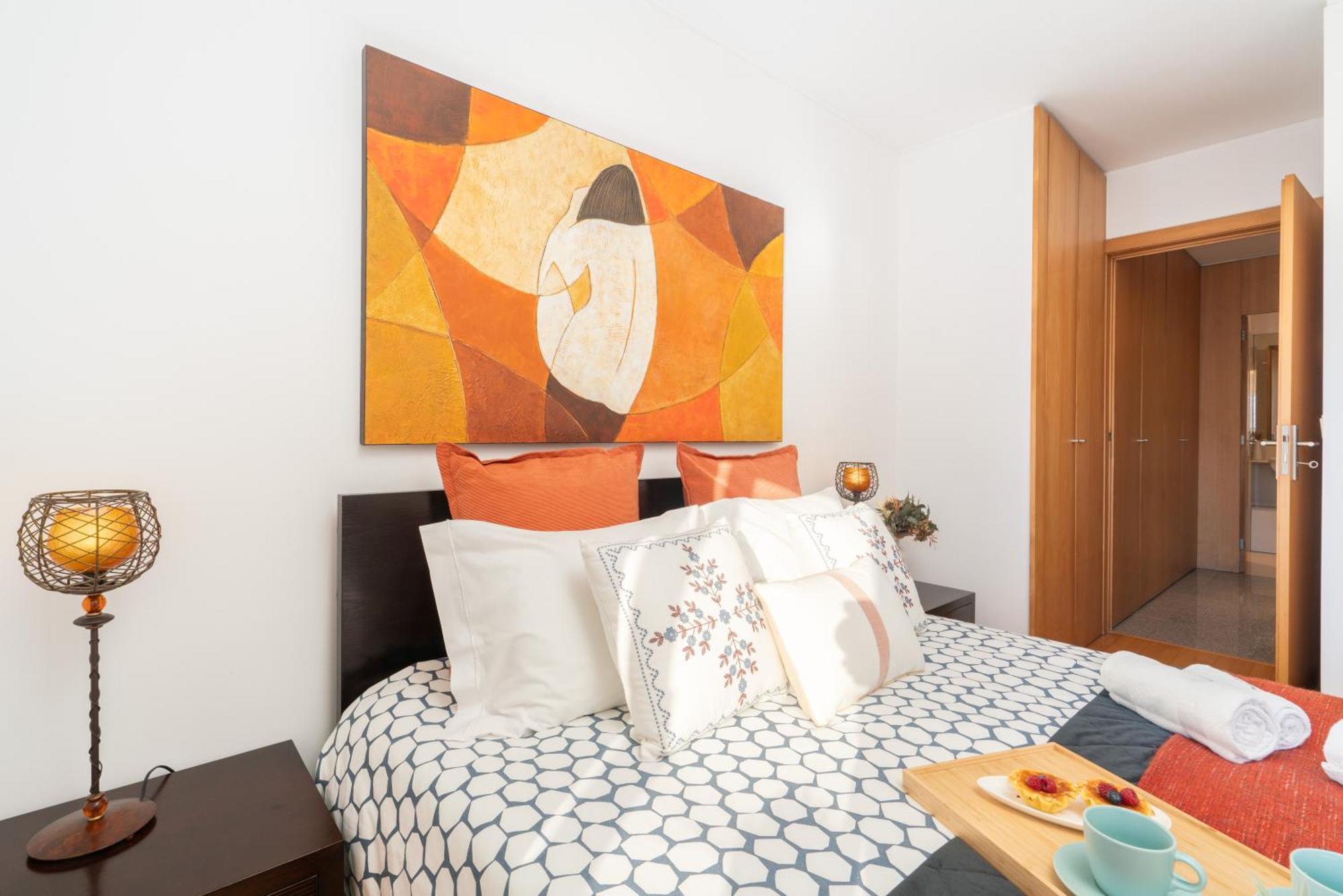 Host Wise - Comfy Charming Flat W Netflix - Ace Location Porto