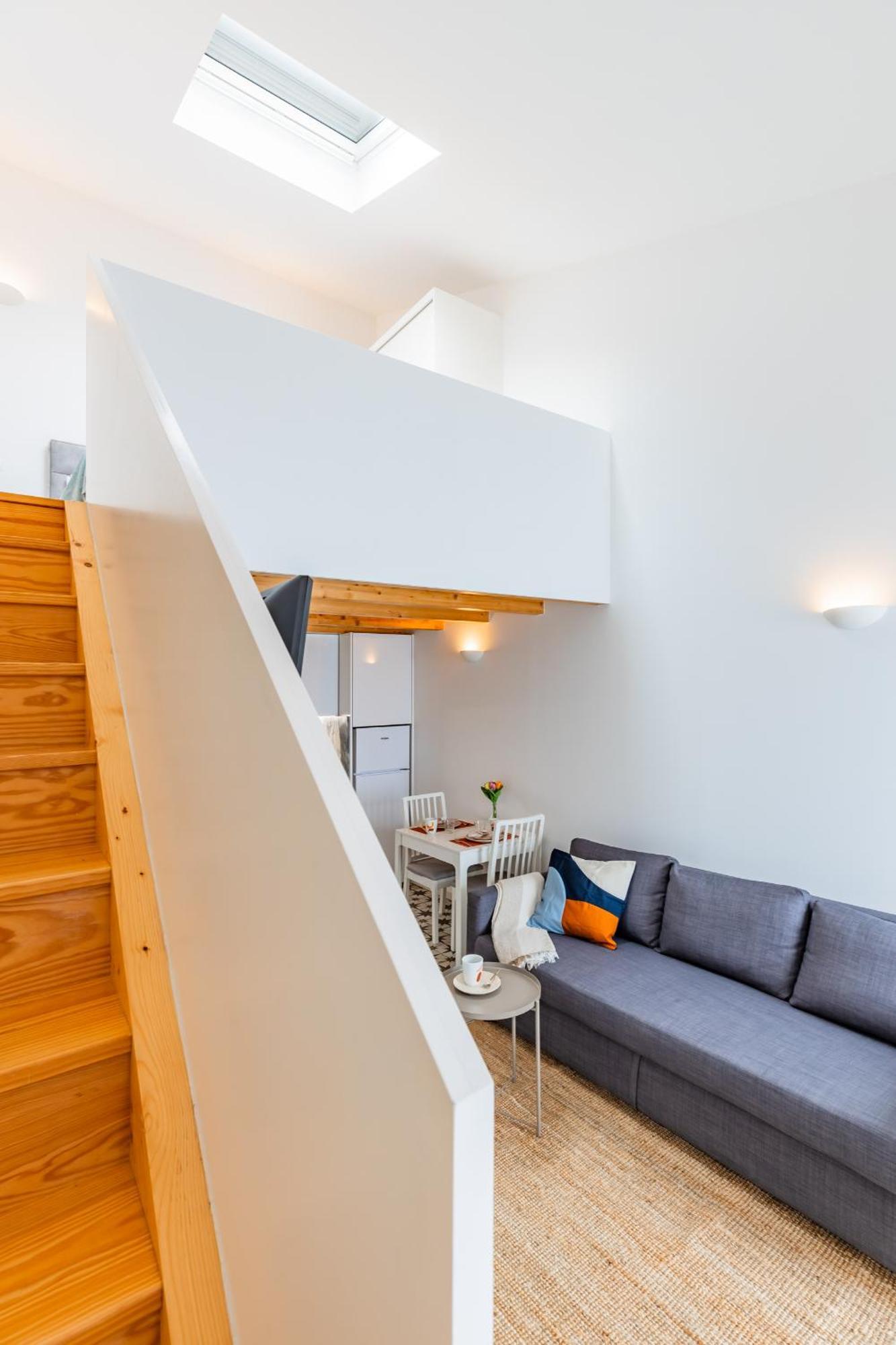 A Window To - Pestana Charming Flat * Porto