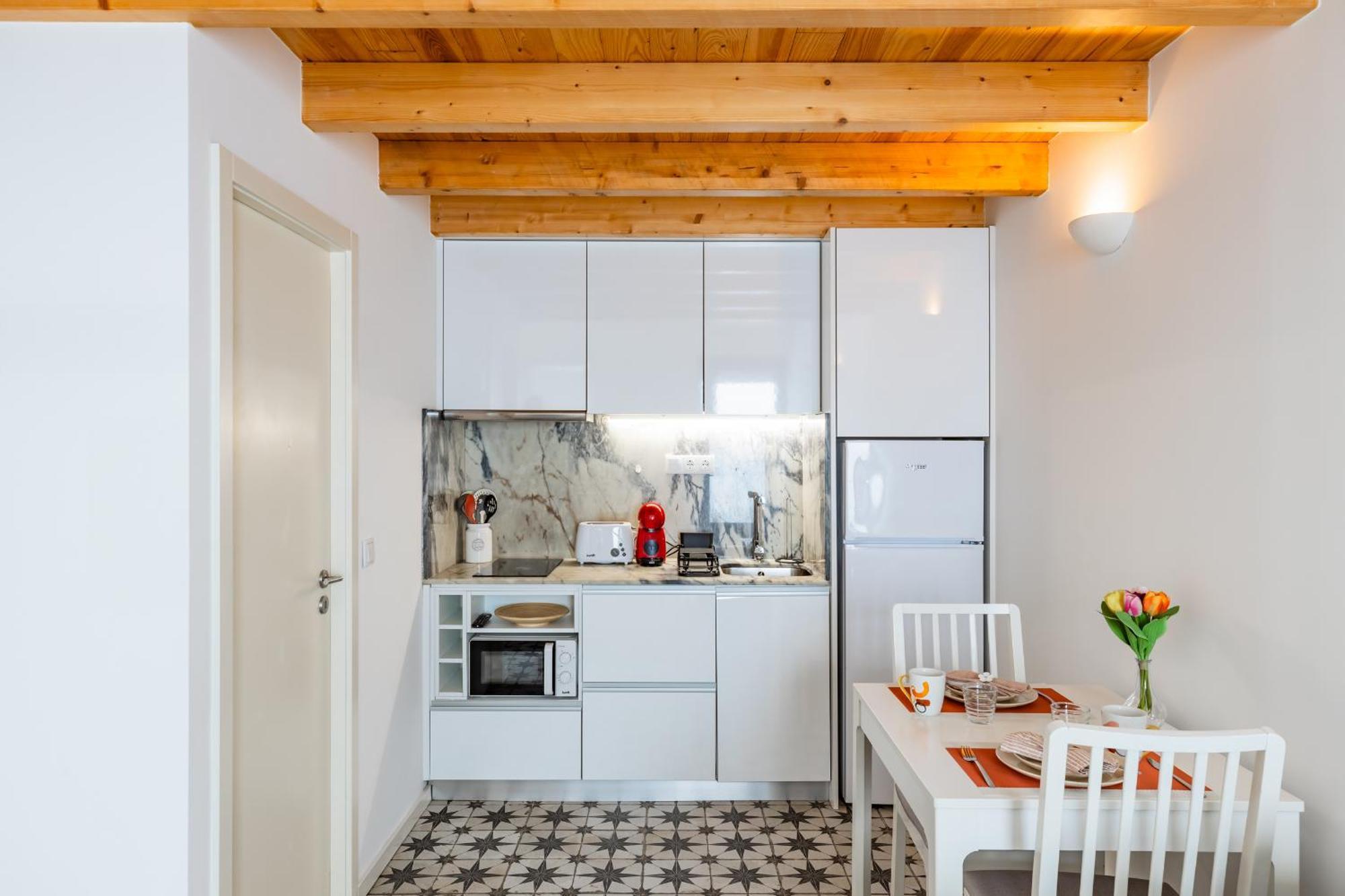 A Window To - Pestana Charming Flat Apartment Porto