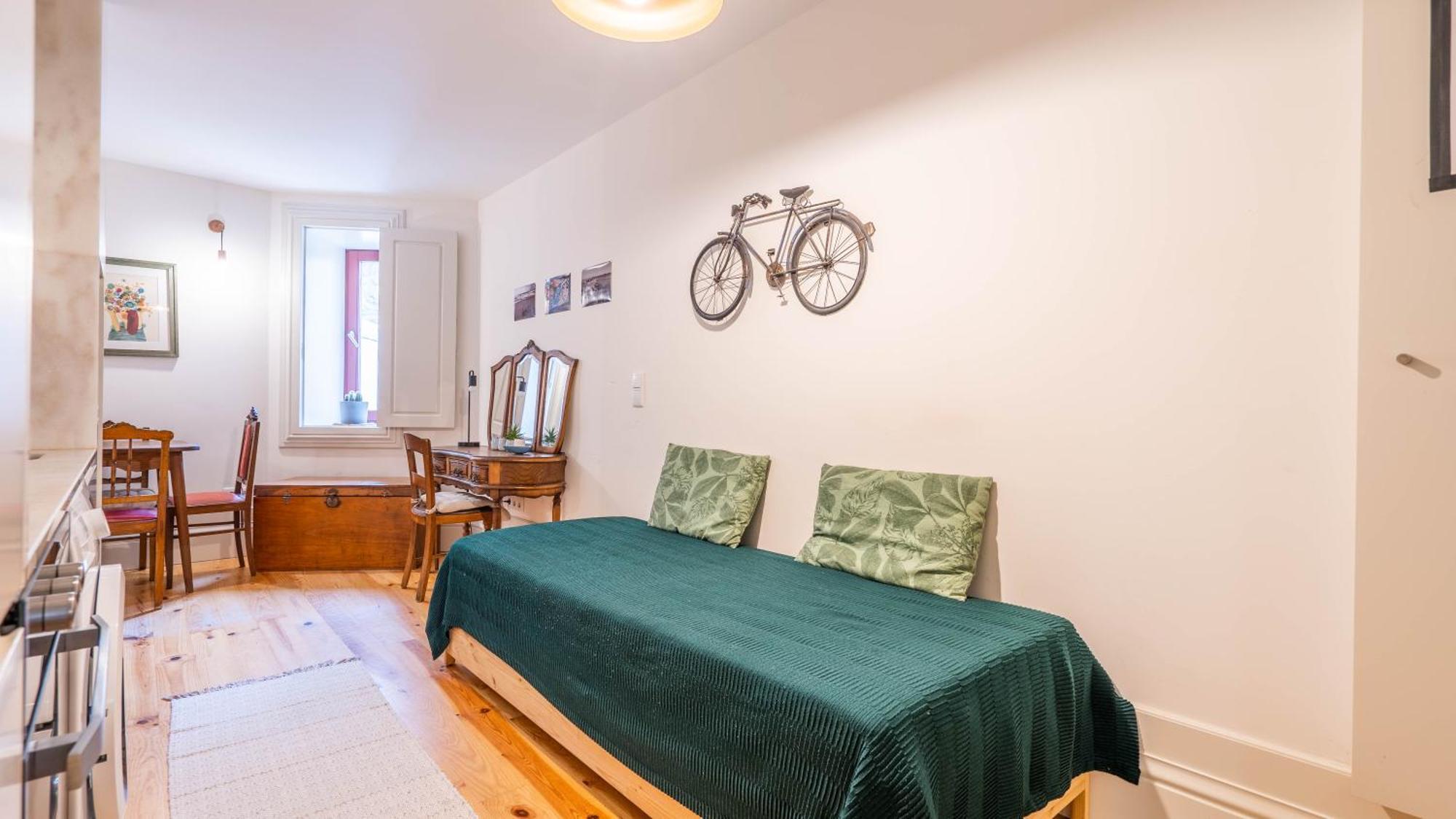 Taipas Tranquility: Cozy T0 By Lovelystay Porto