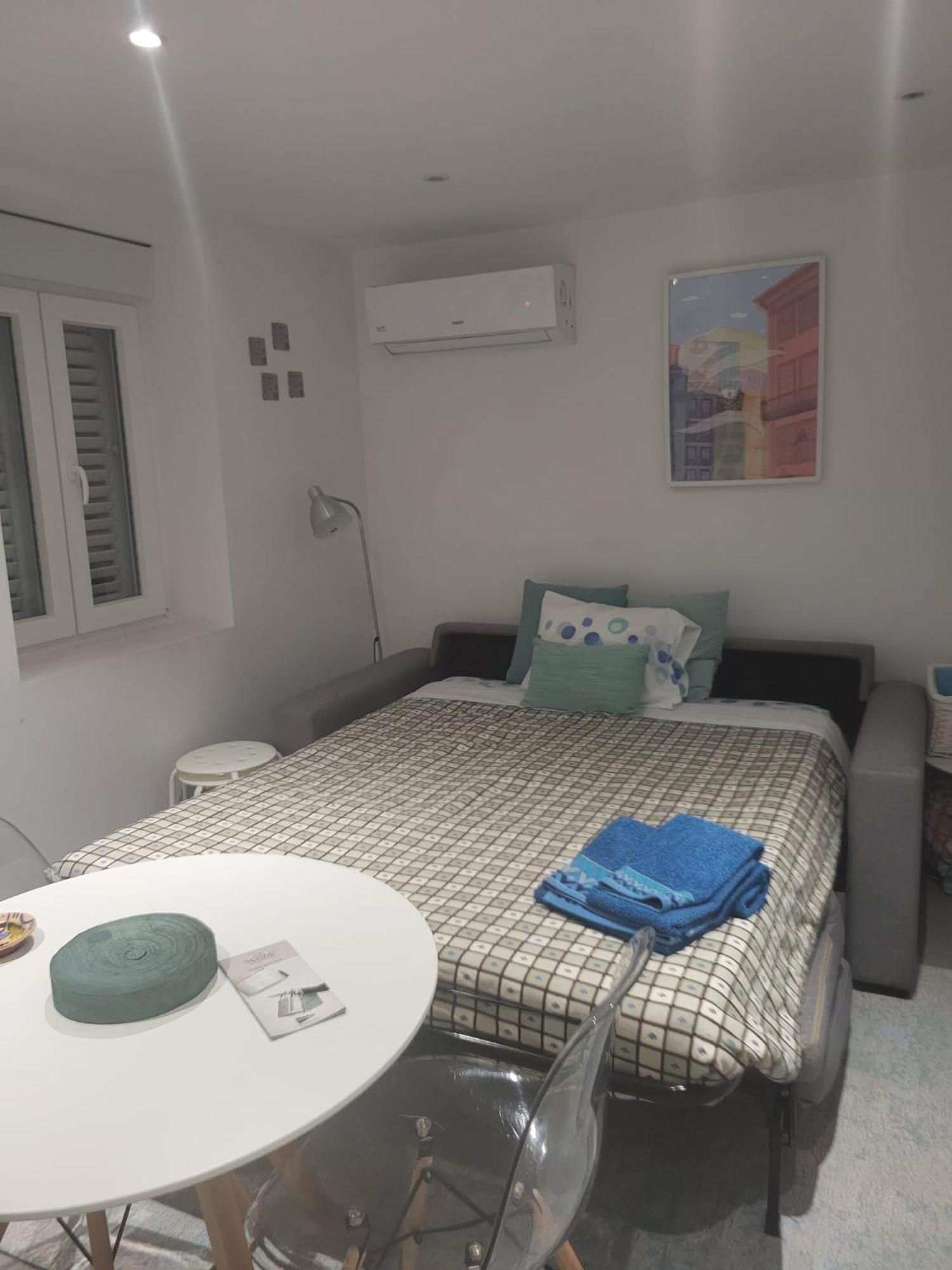 New Bluebell House In Heart Of Vakantiehuis *