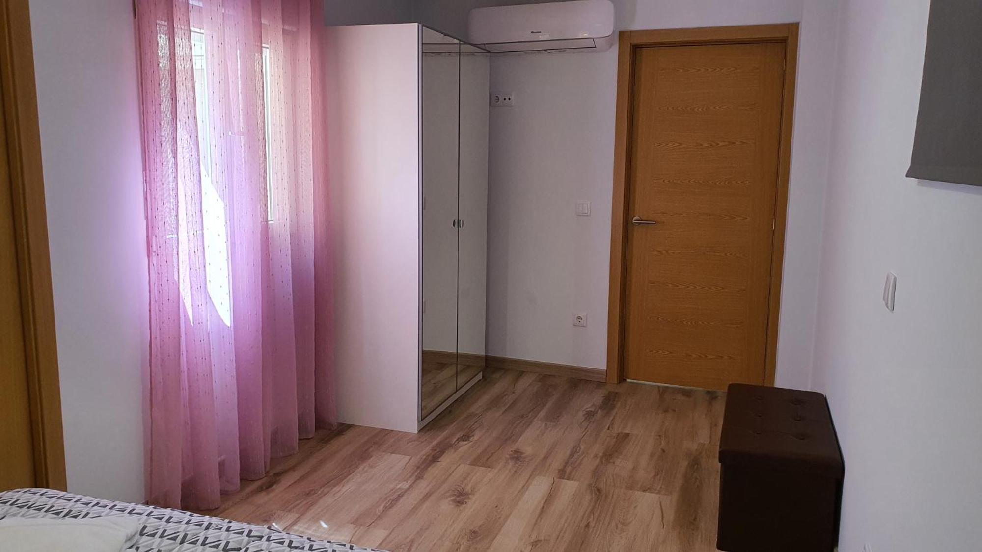 Apartment Marques Garden With Parking *