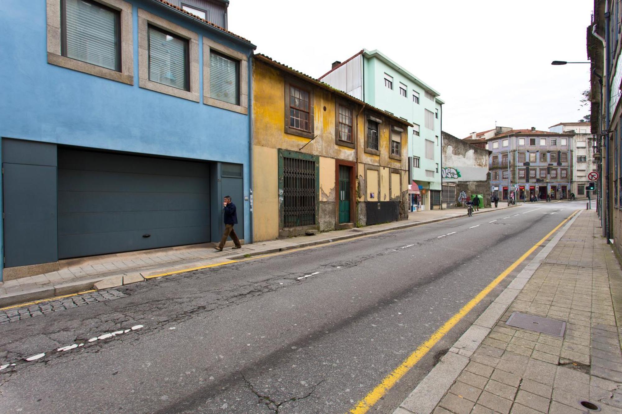 Host Wise - Spacious Trendy Flat W Netflix - Location Porto