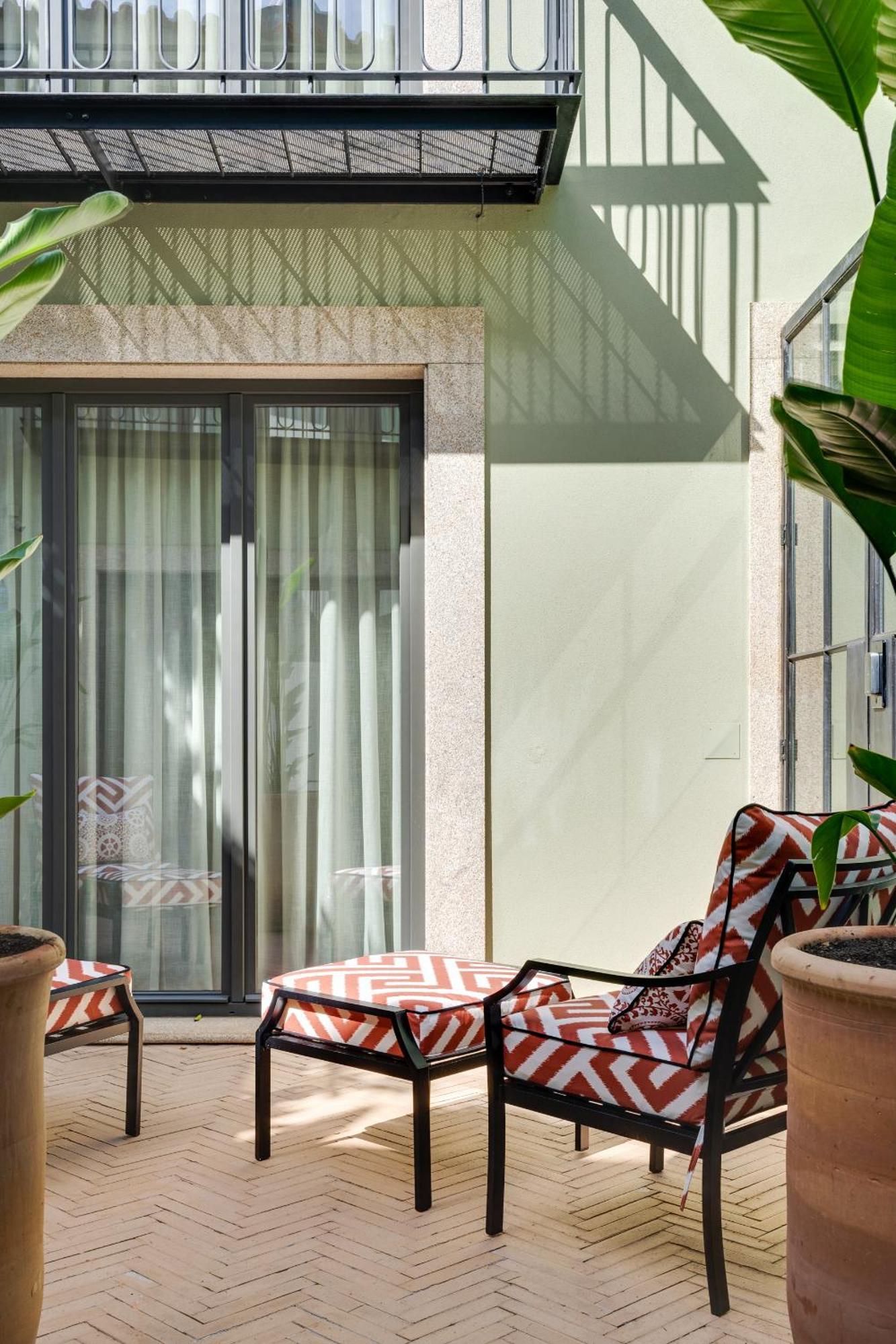 Portie Deluxe By Da'home Hotel *