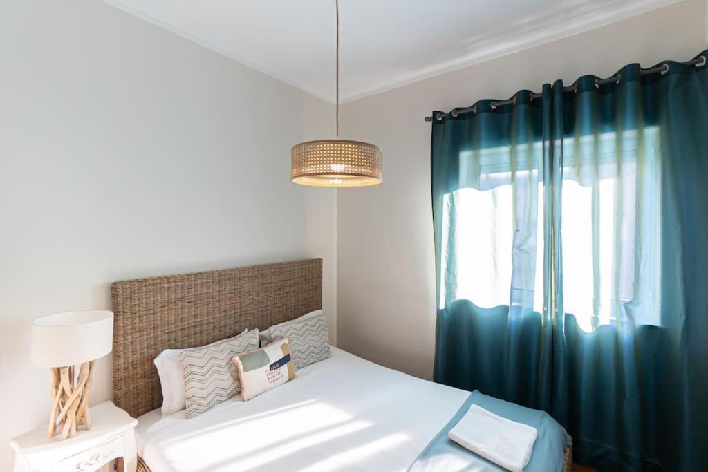 Aliados 3 Bed Apartment Porto