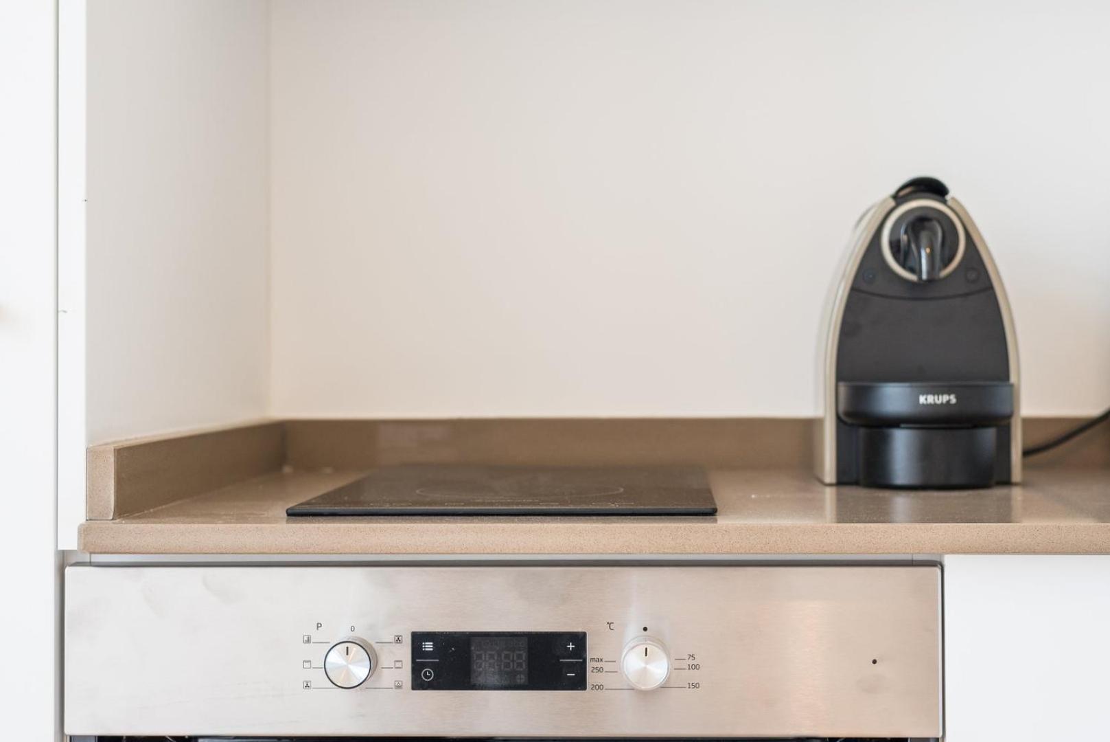 Guestready - Modern In Downtown Apartment