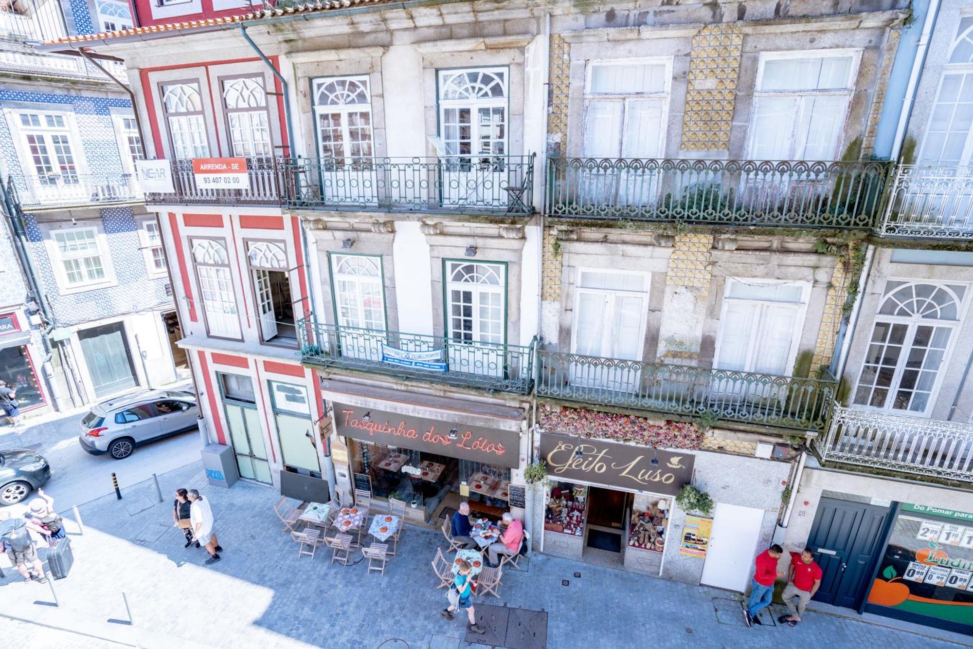 Authentic * Porto