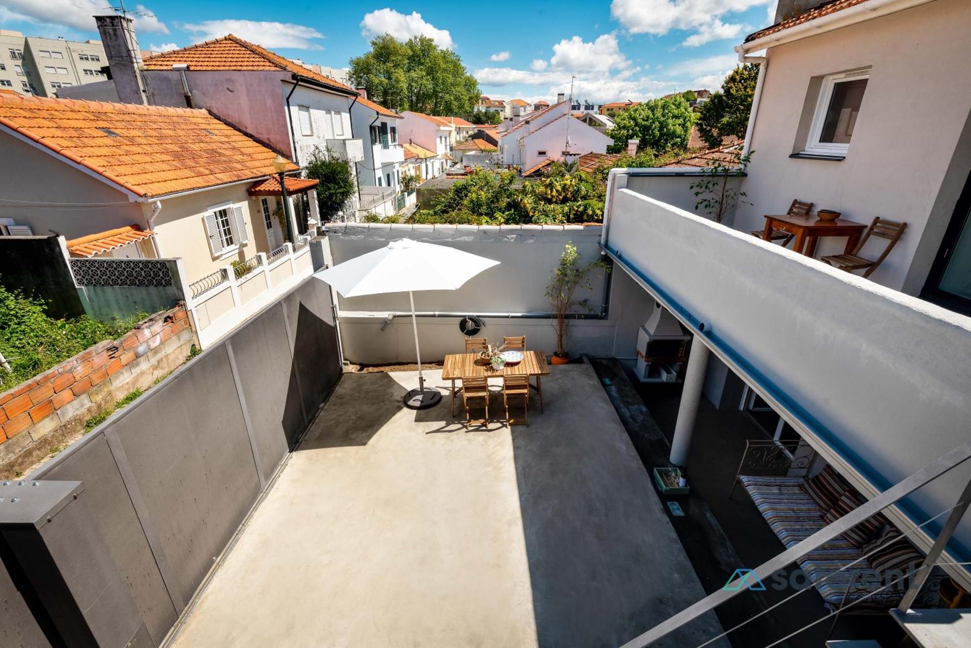 Holiday home Aguda's Family House