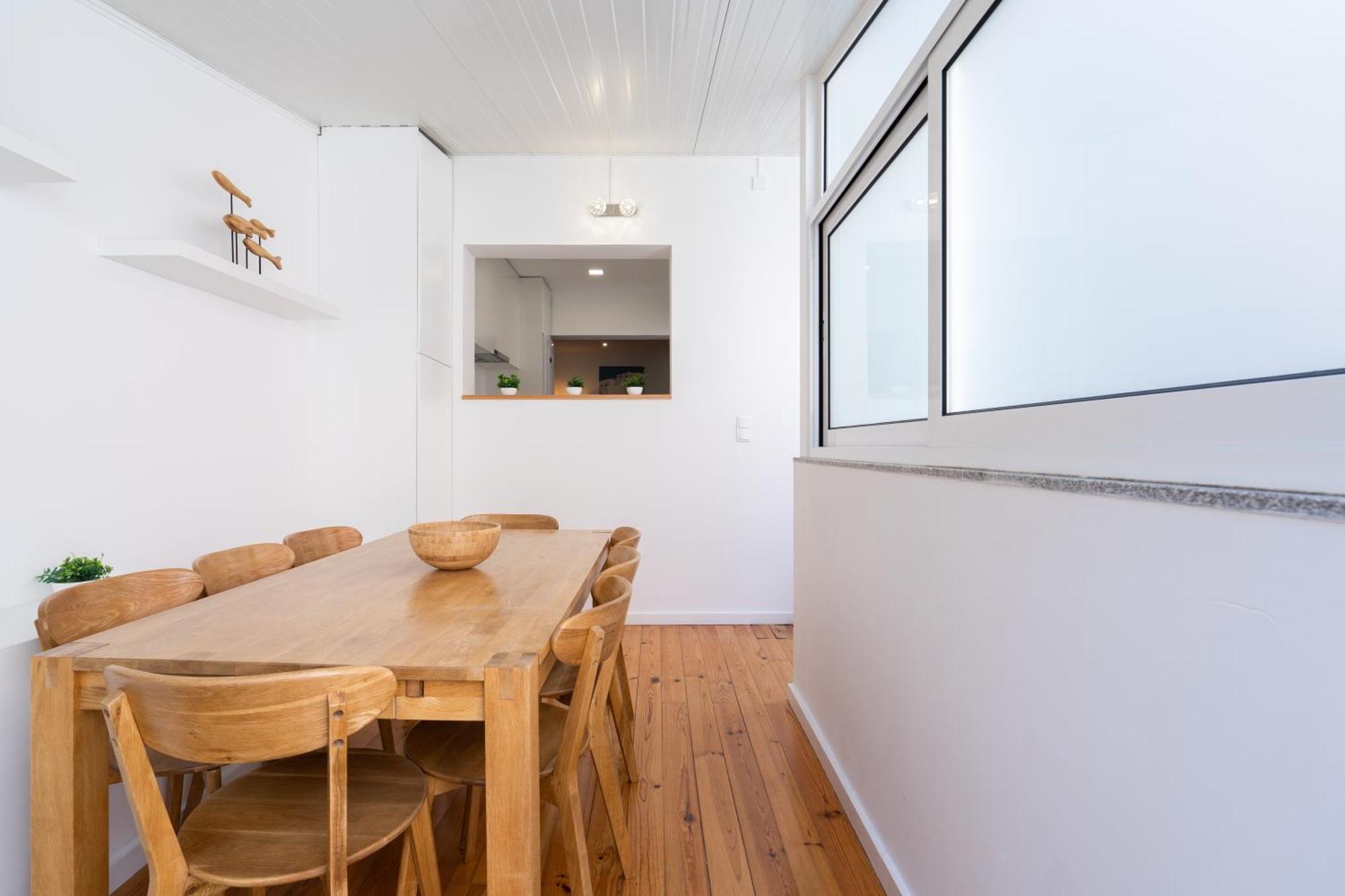 Host Wise - Luxurious Spacious W Terrace Apartment