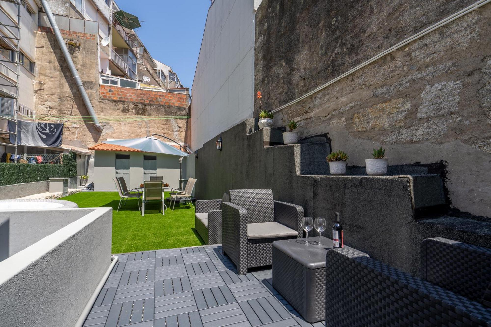 Host Wise - Luxurious Spacious W Terrace * Porto