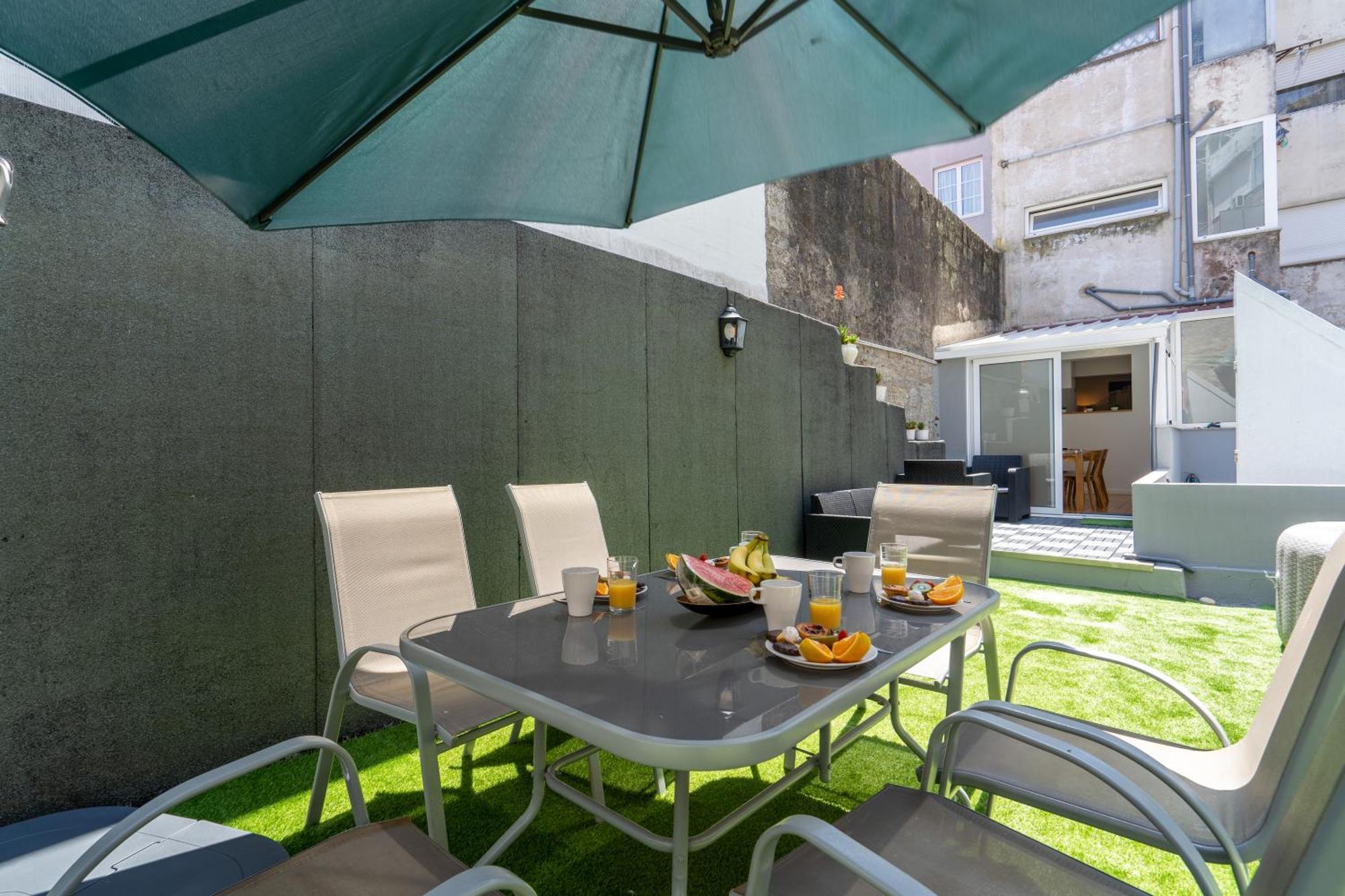 Host Wise - Luxurious Spacious W Terrace Apartment Porto