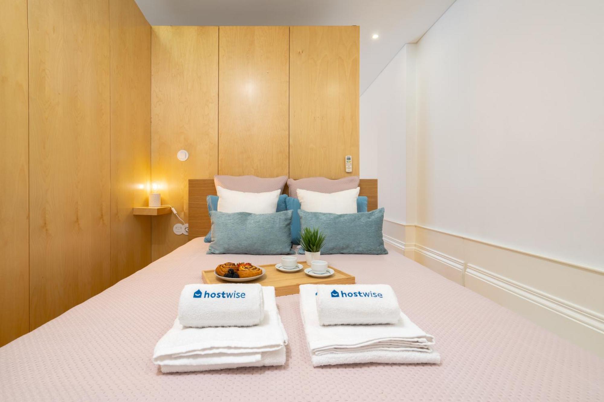 Host Wise - Bright Downtown Flat W Terrace *