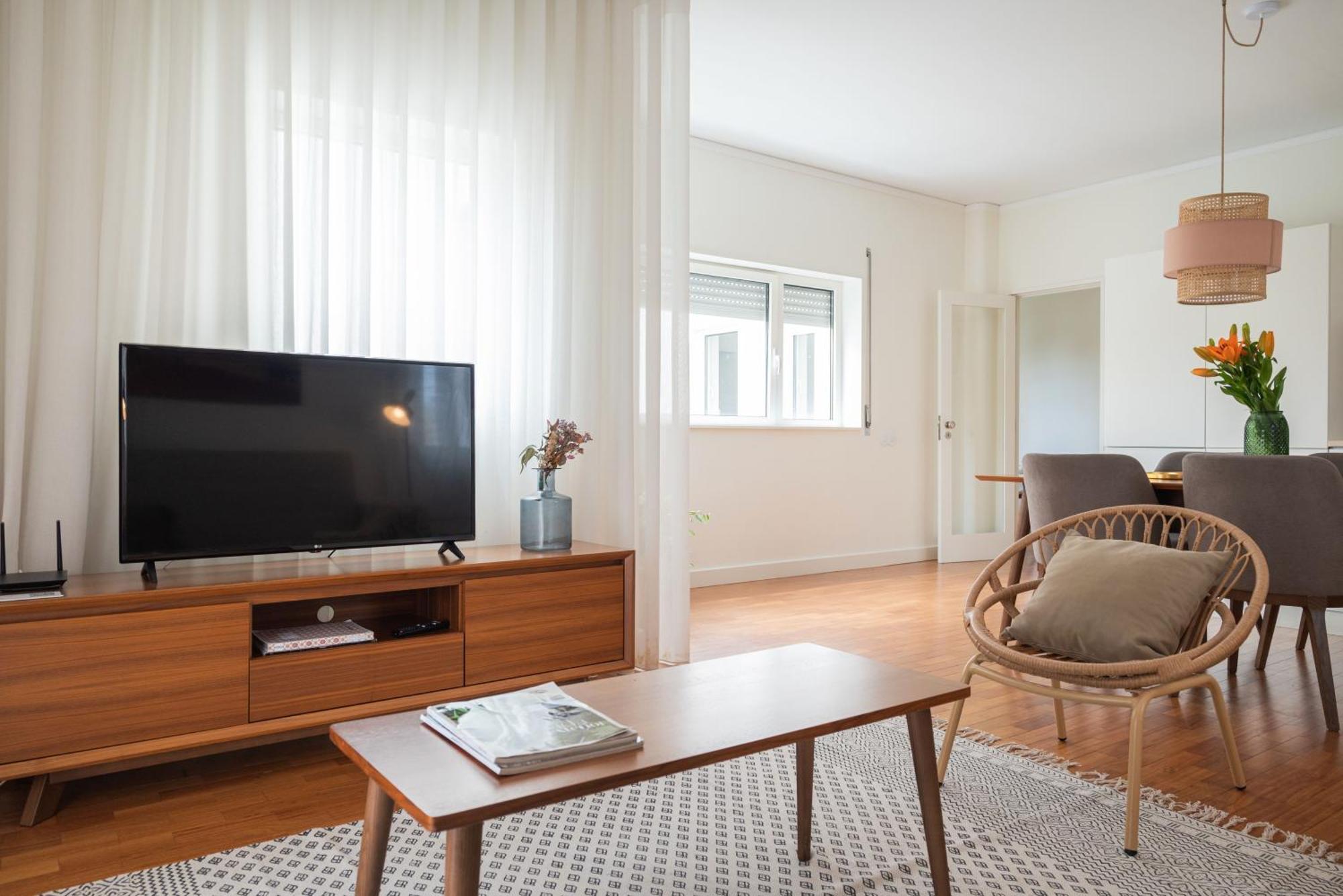 Apartment Bombarda Homes *