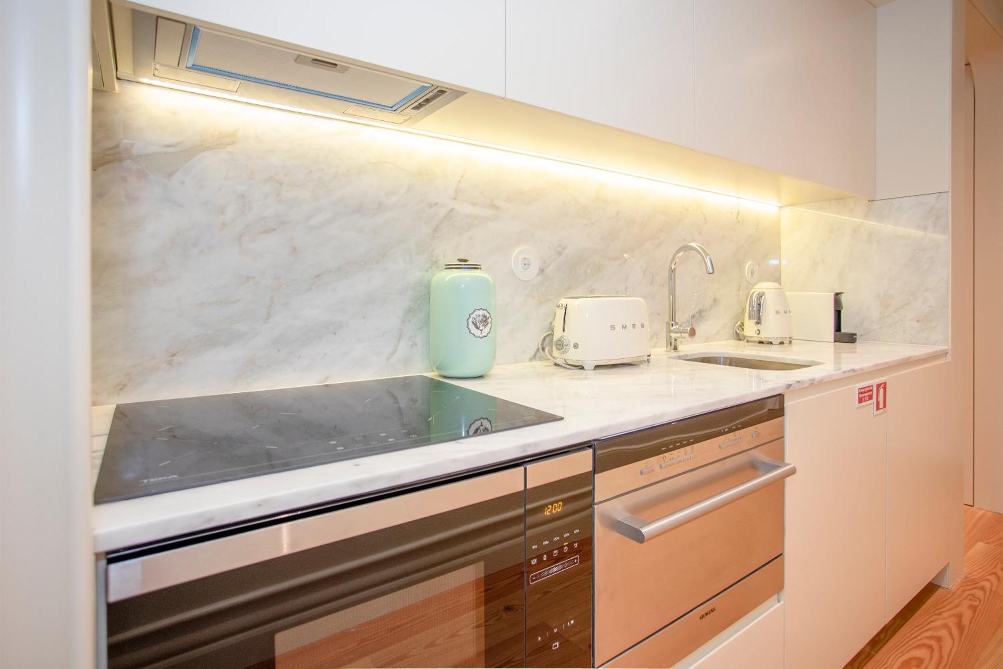 Apartment Liiiving In - Cedofeita Charming Porto