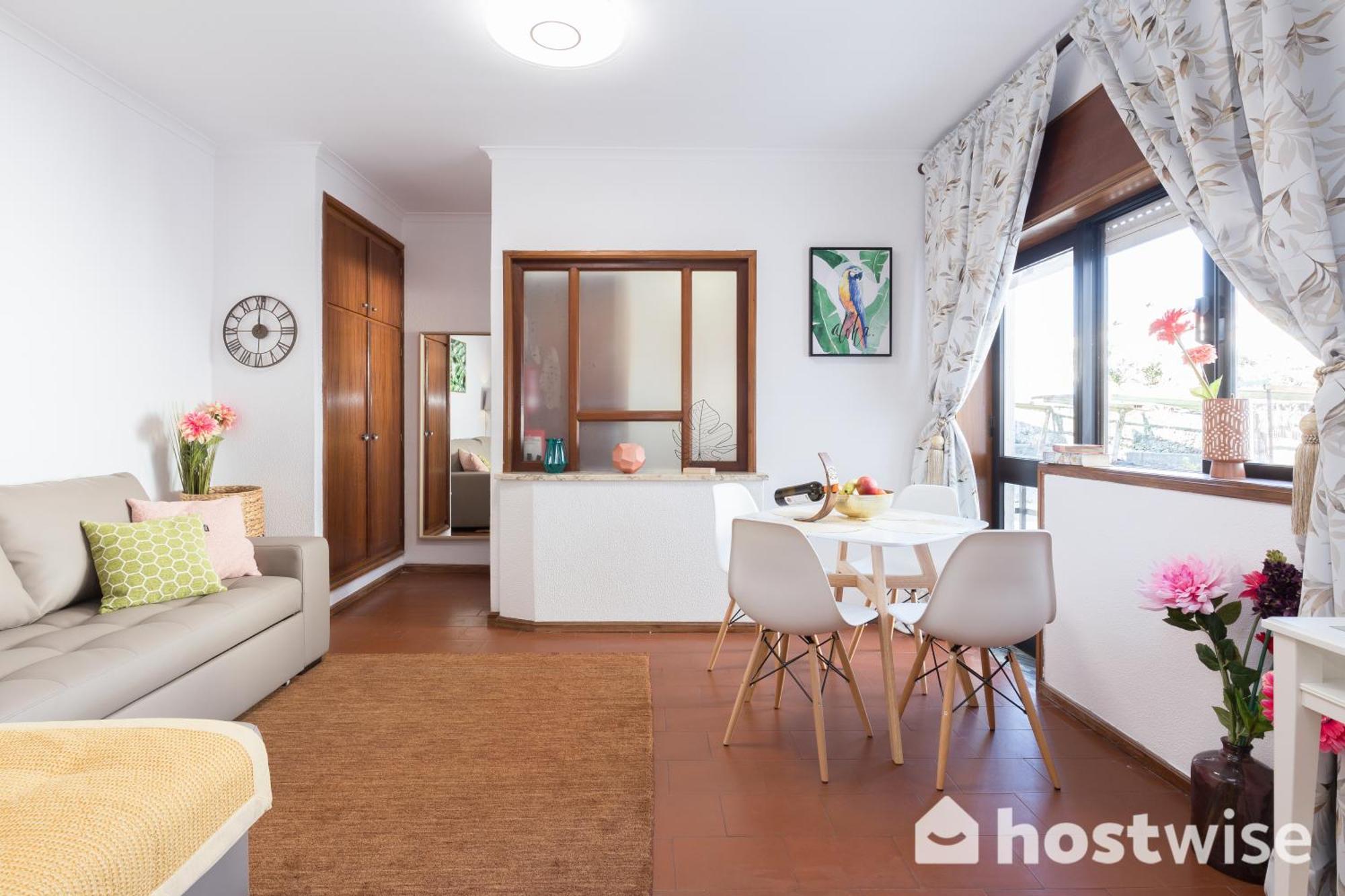 Host Wise - Comfy Bright Flats With Netflix * Porto