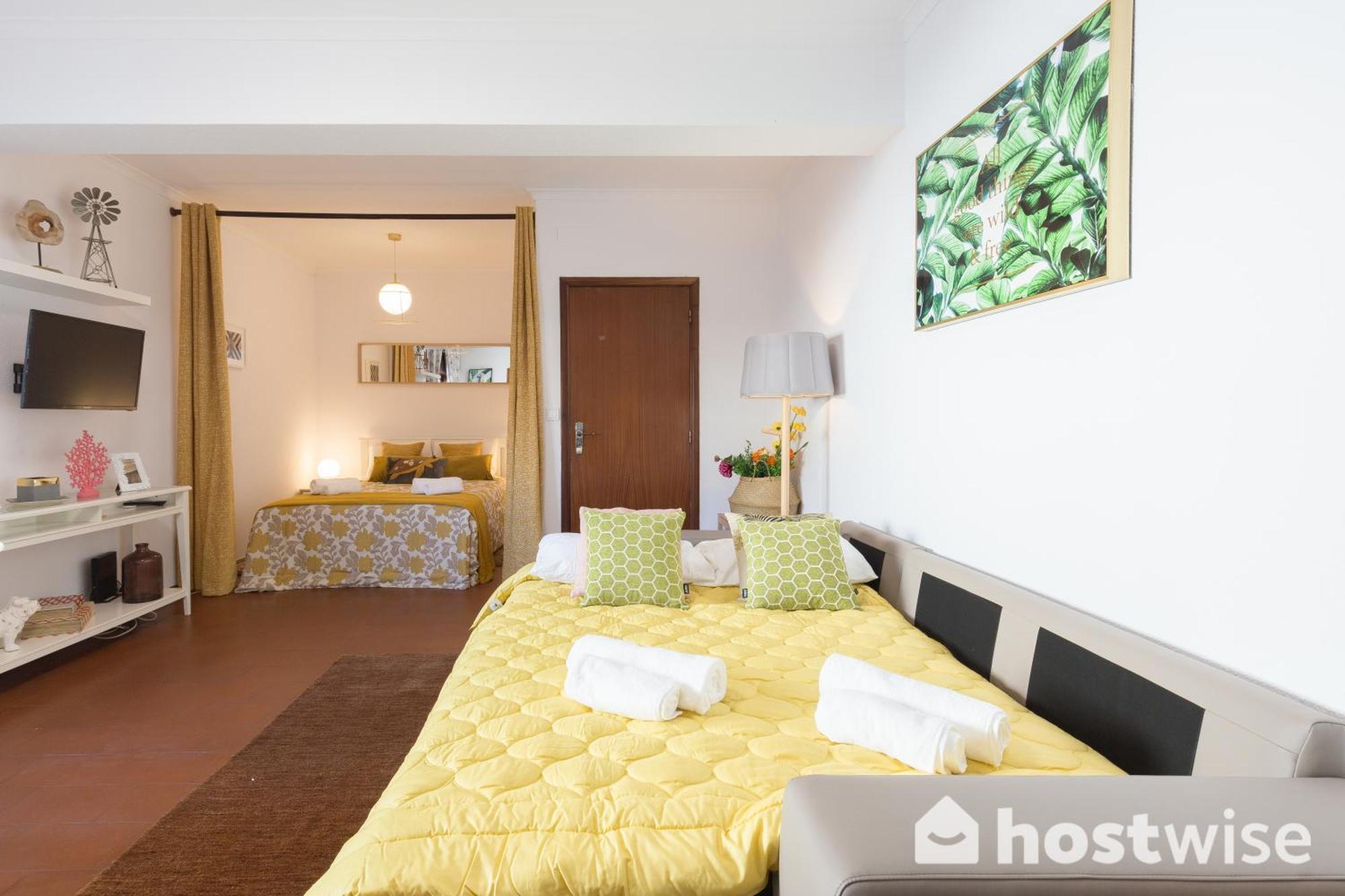 Host Wise - Comfy Bright Flats With Netflix Porto