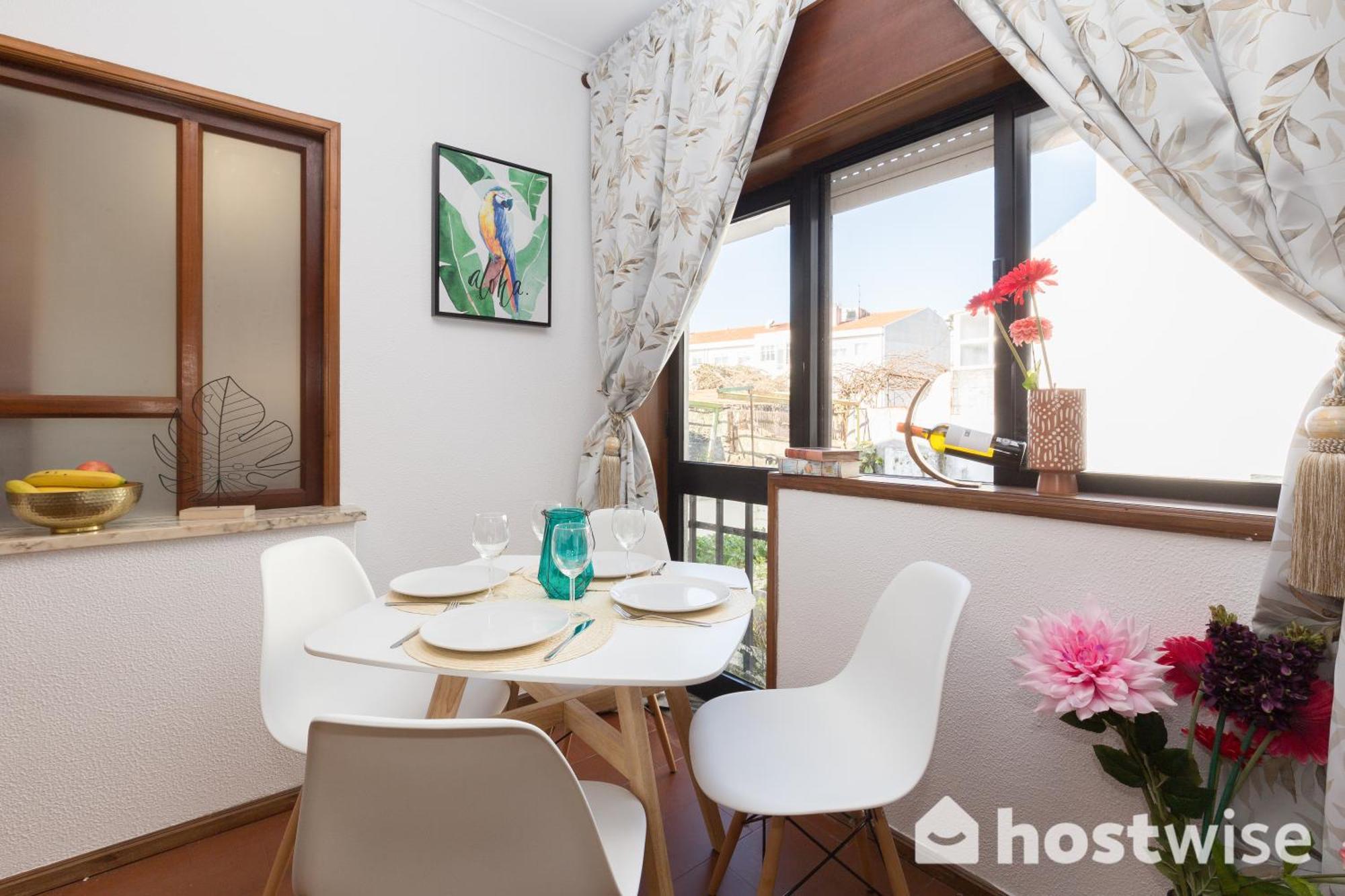 Host Wise - Comfy Bright Flats With Netflix Porto