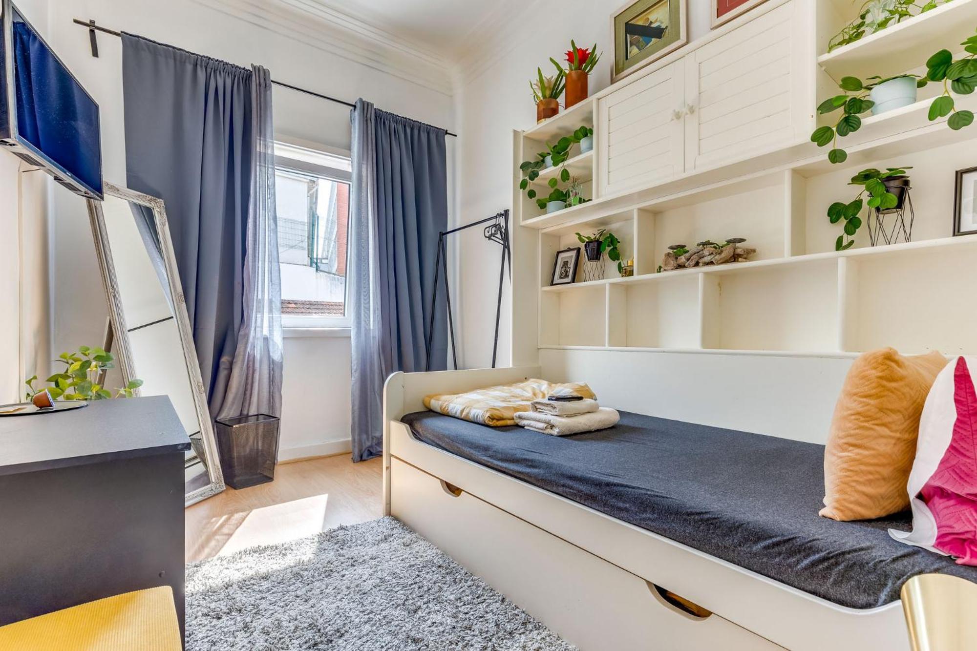 Quiet View Hostel & Rooms *