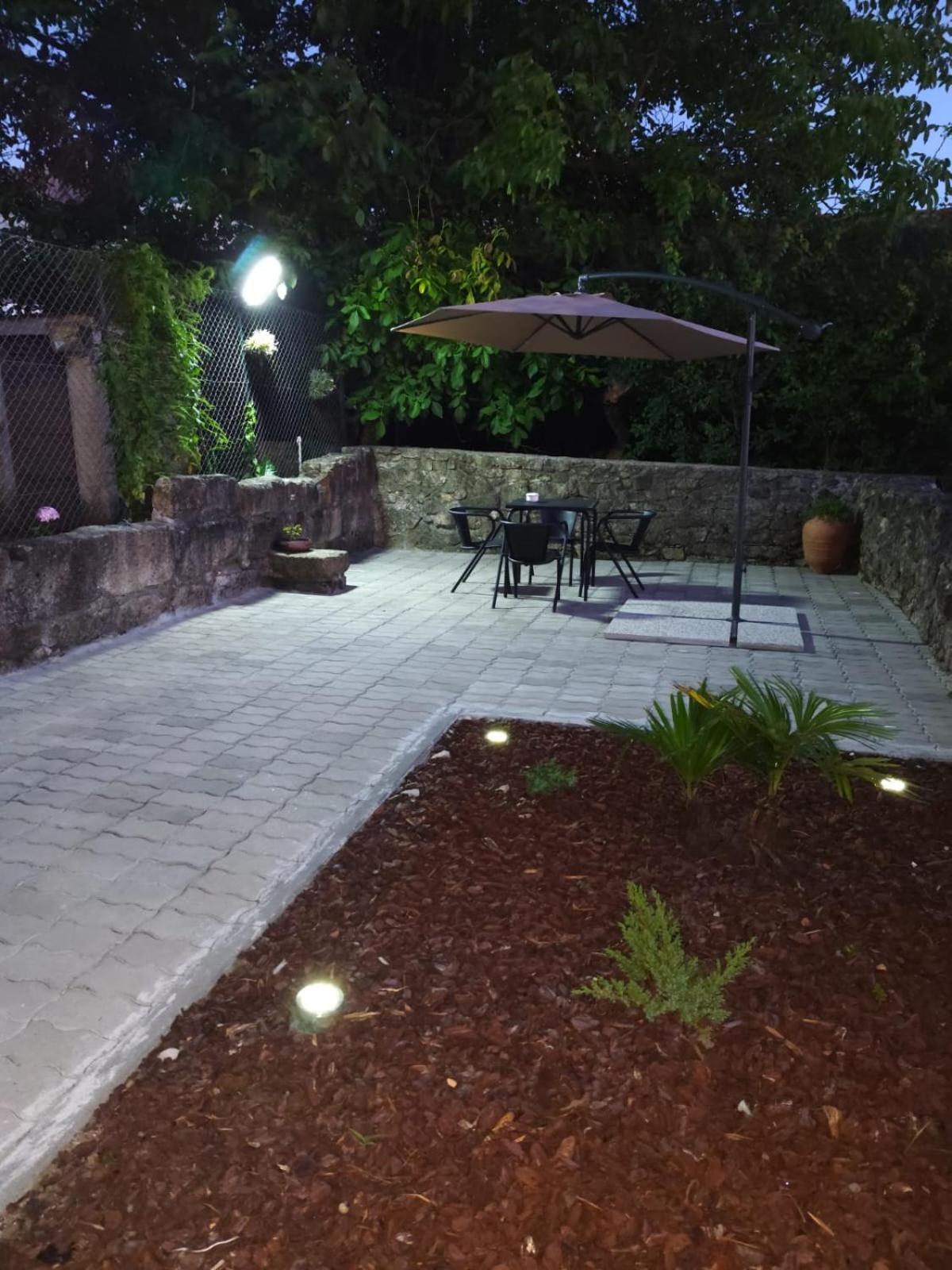 Garden Yard Apartment Porto