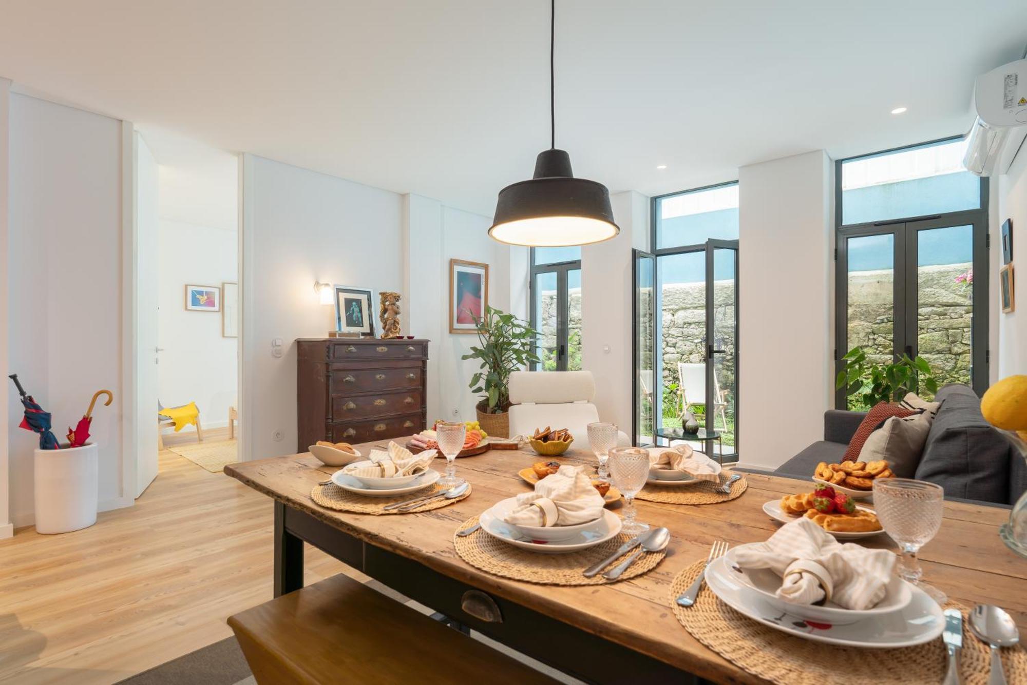 Host Wise - Stylish Urban Flat With Terrace Porto