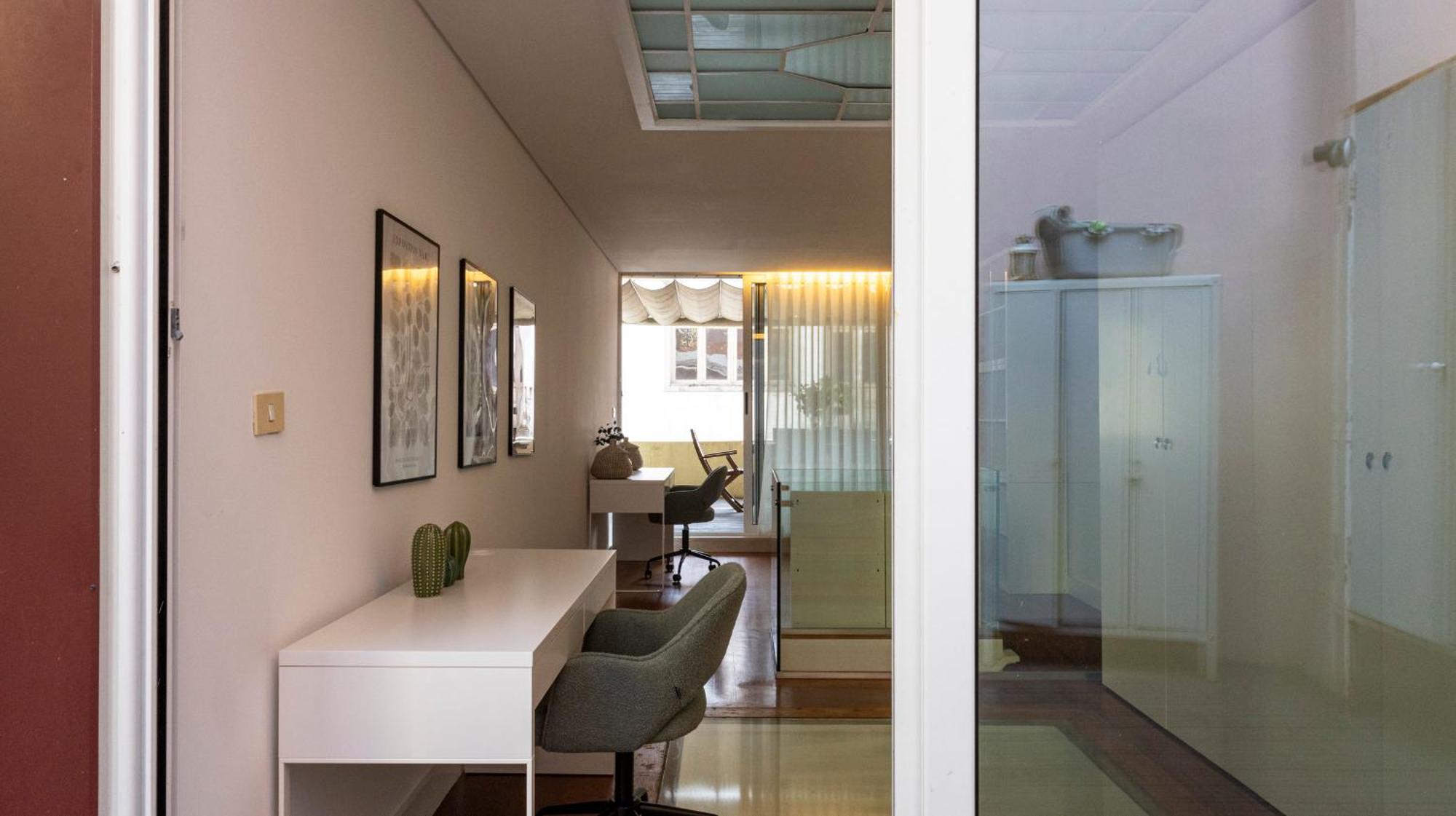 Fabrica Three-story Charm By Lovelystay Porto