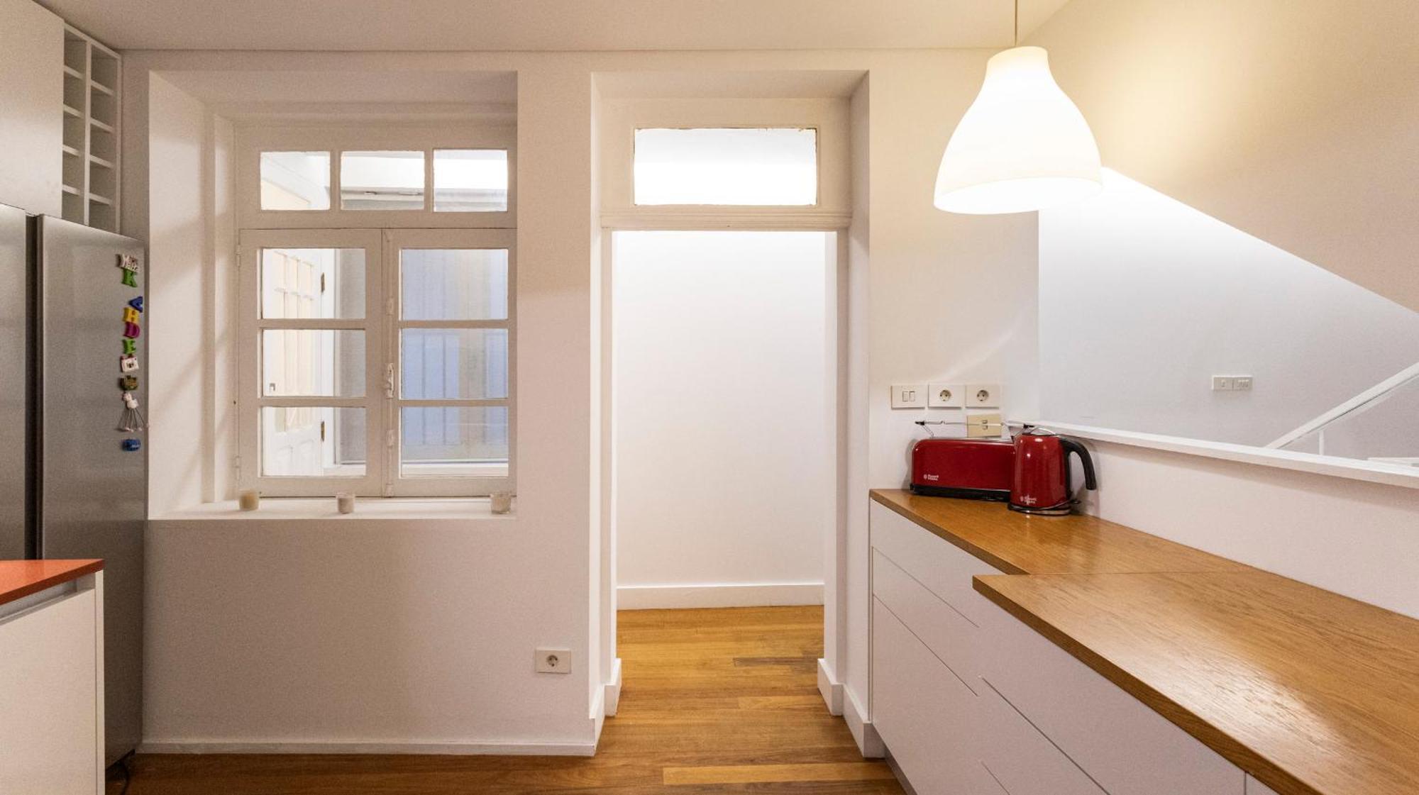 Fabrica Three-story Charm By Lovelystay Apartment *