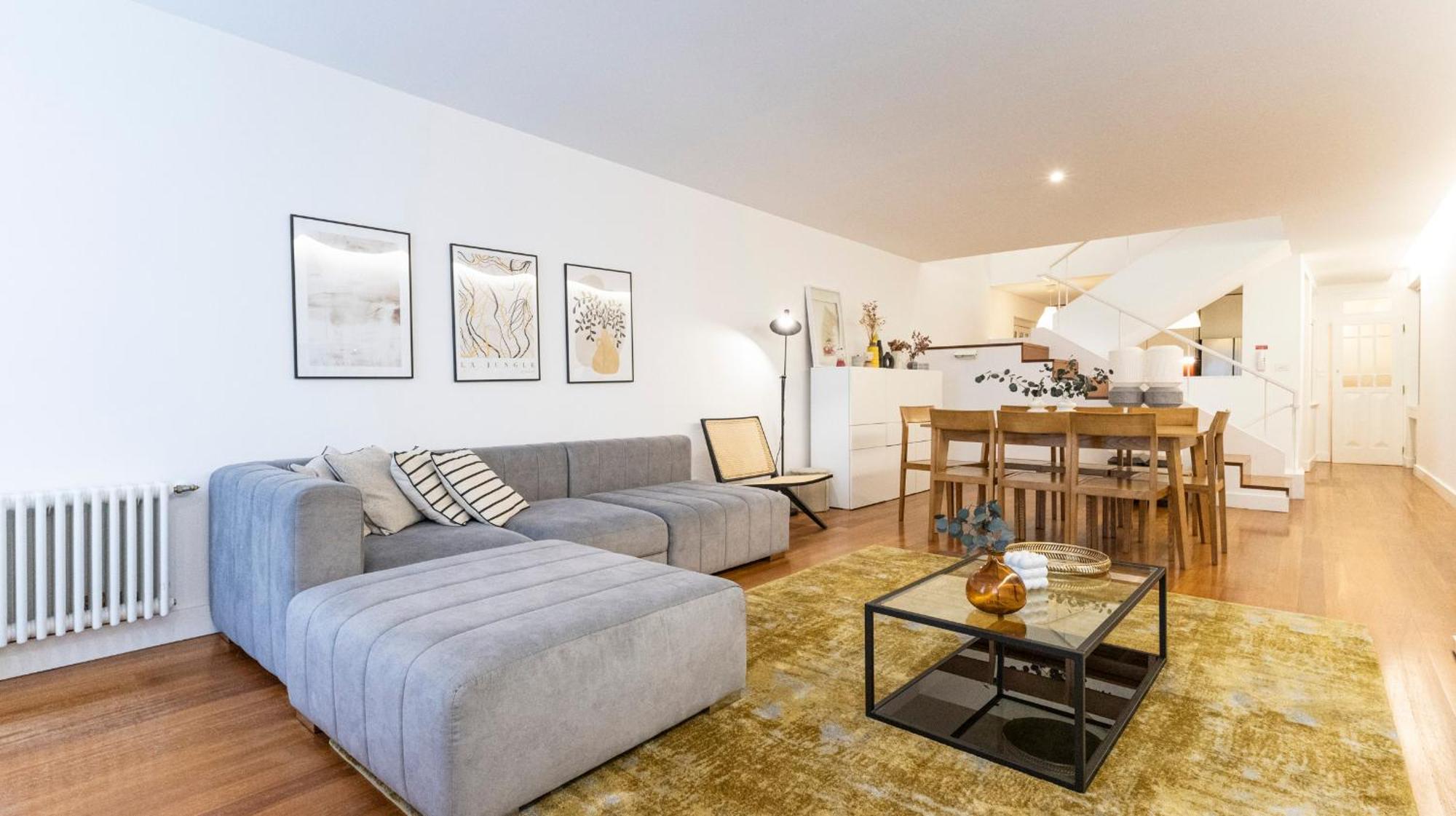 Apartment Fabrica Three-story Charm By Lovelystay