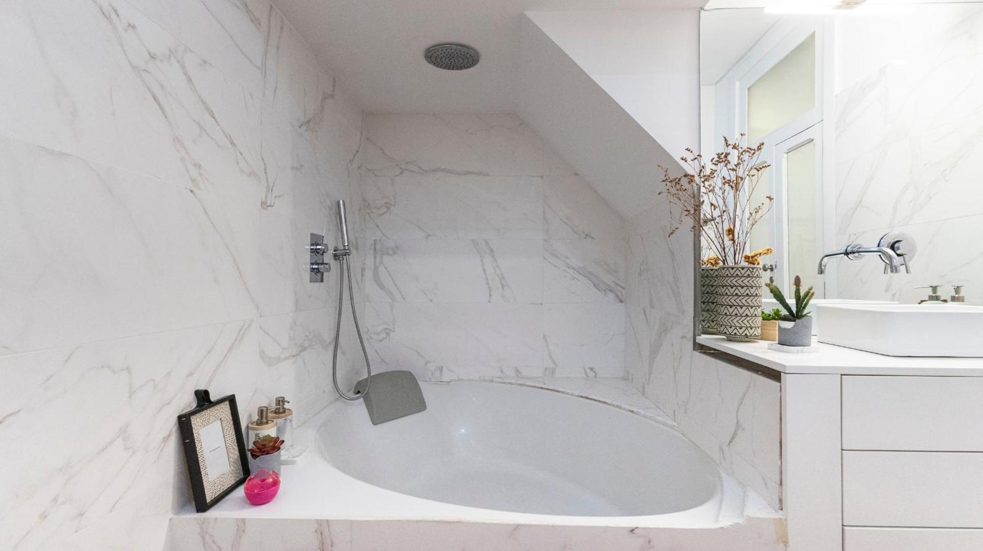 Fabrica Three-story Charm By Lovelystay * Porto