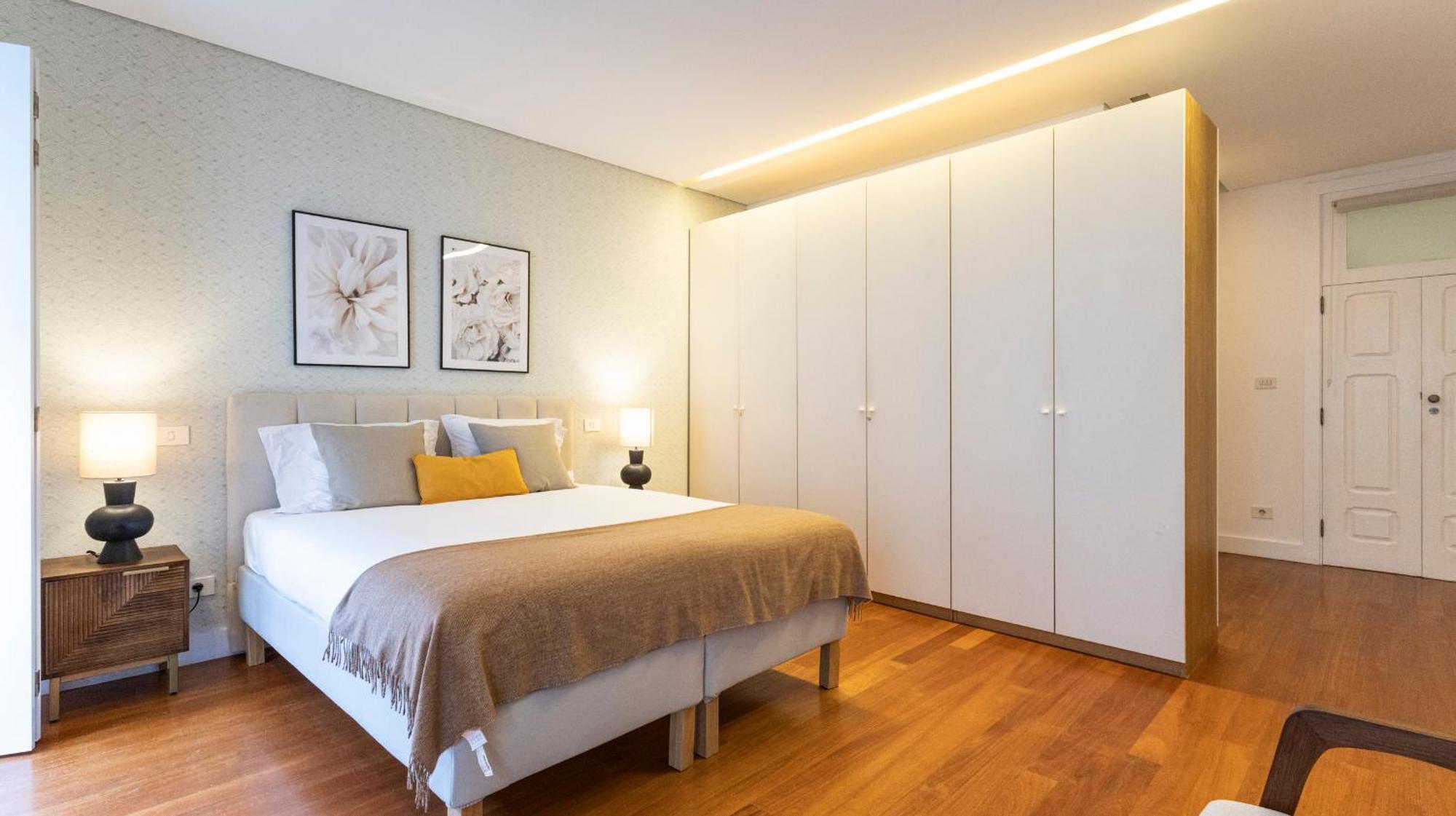 Fabrica Three-story Charm By Lovelystay Apartment Porto