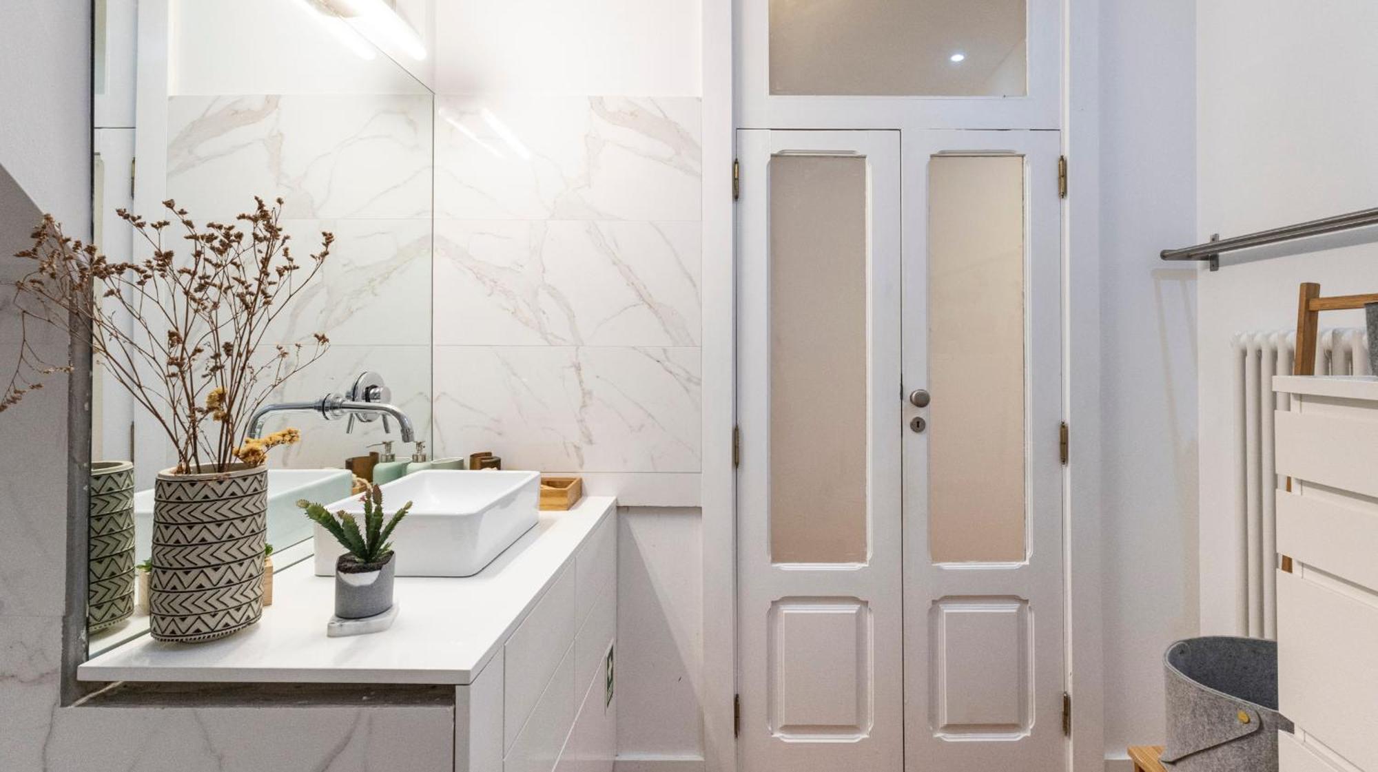 Fabrica Three-story Charm By Lovelystay Porto