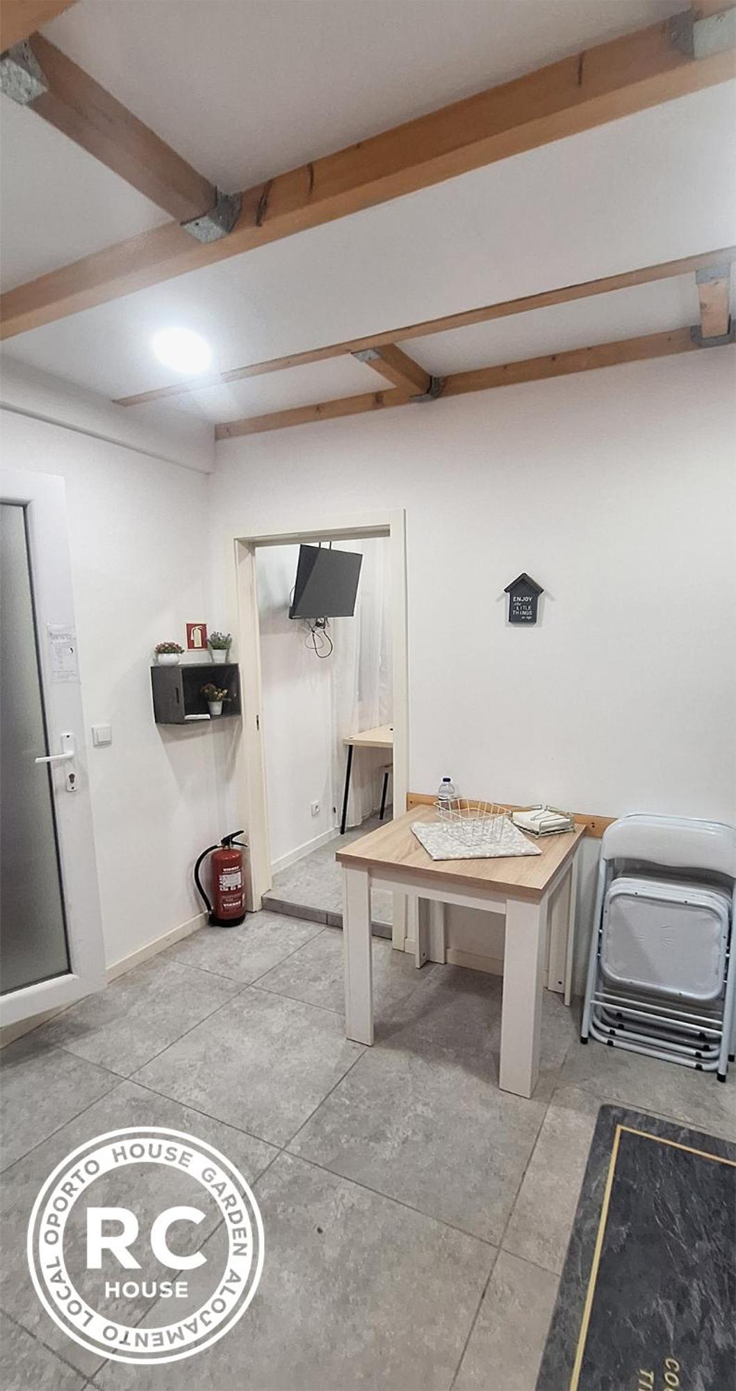 House Garden Vakantiehuis *