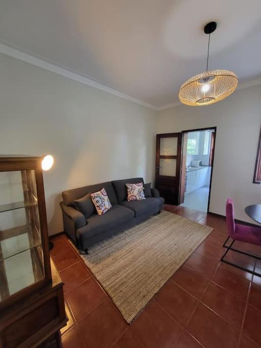 Roomy & Patio - 2 Bedroom Flat