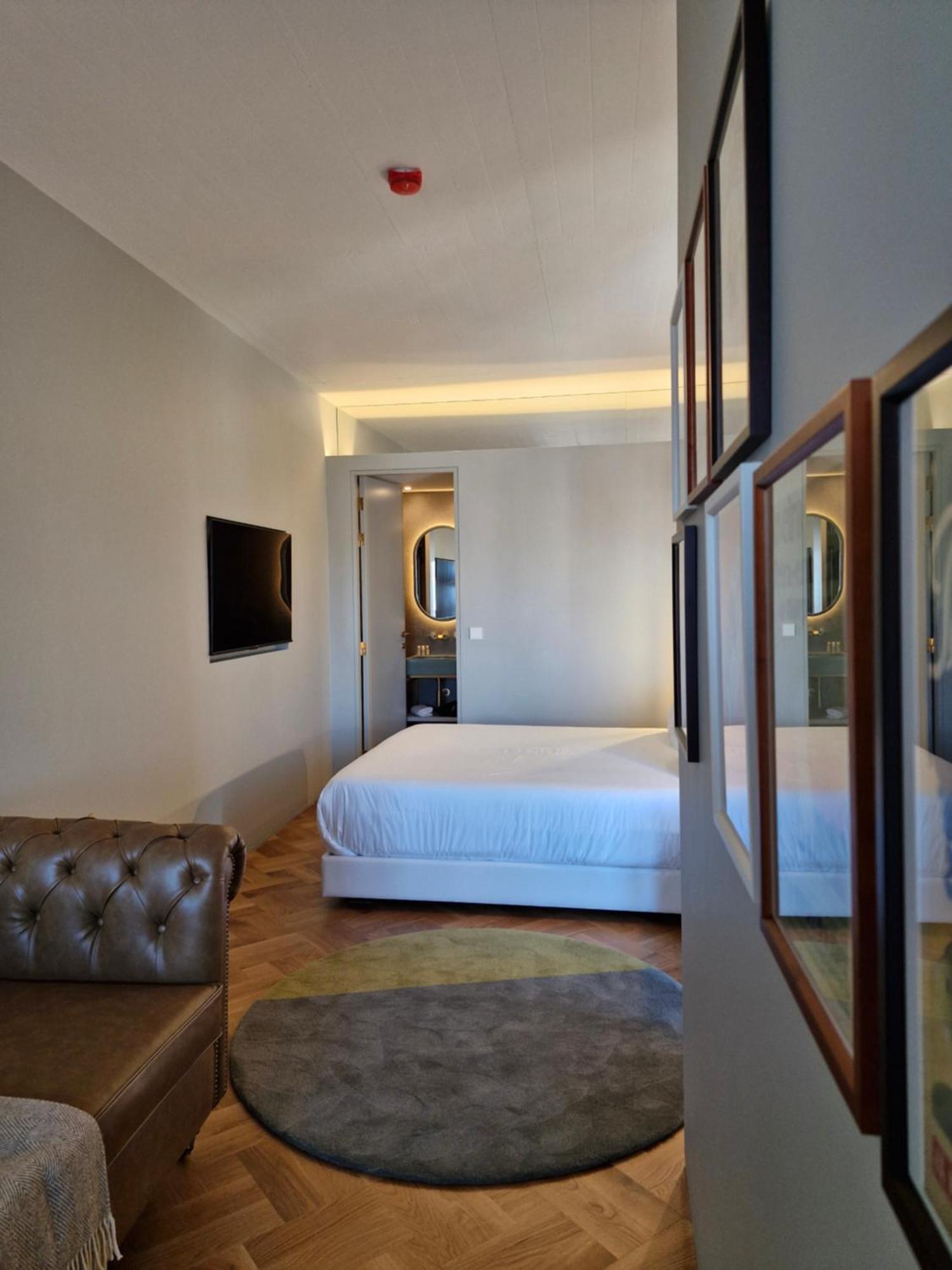 Domum 4 Aparthotel *
