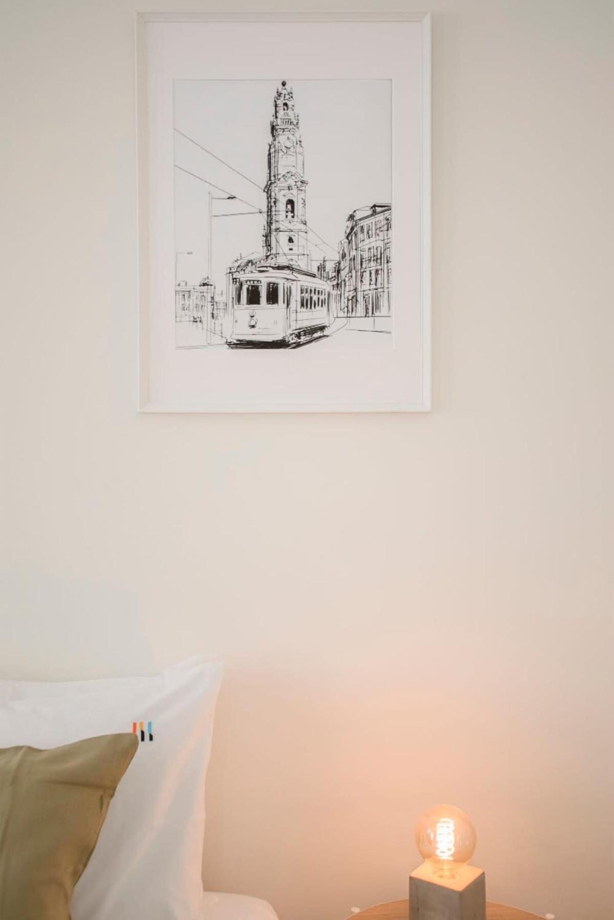 Liiiving In - Downtown Balcony Appartement *