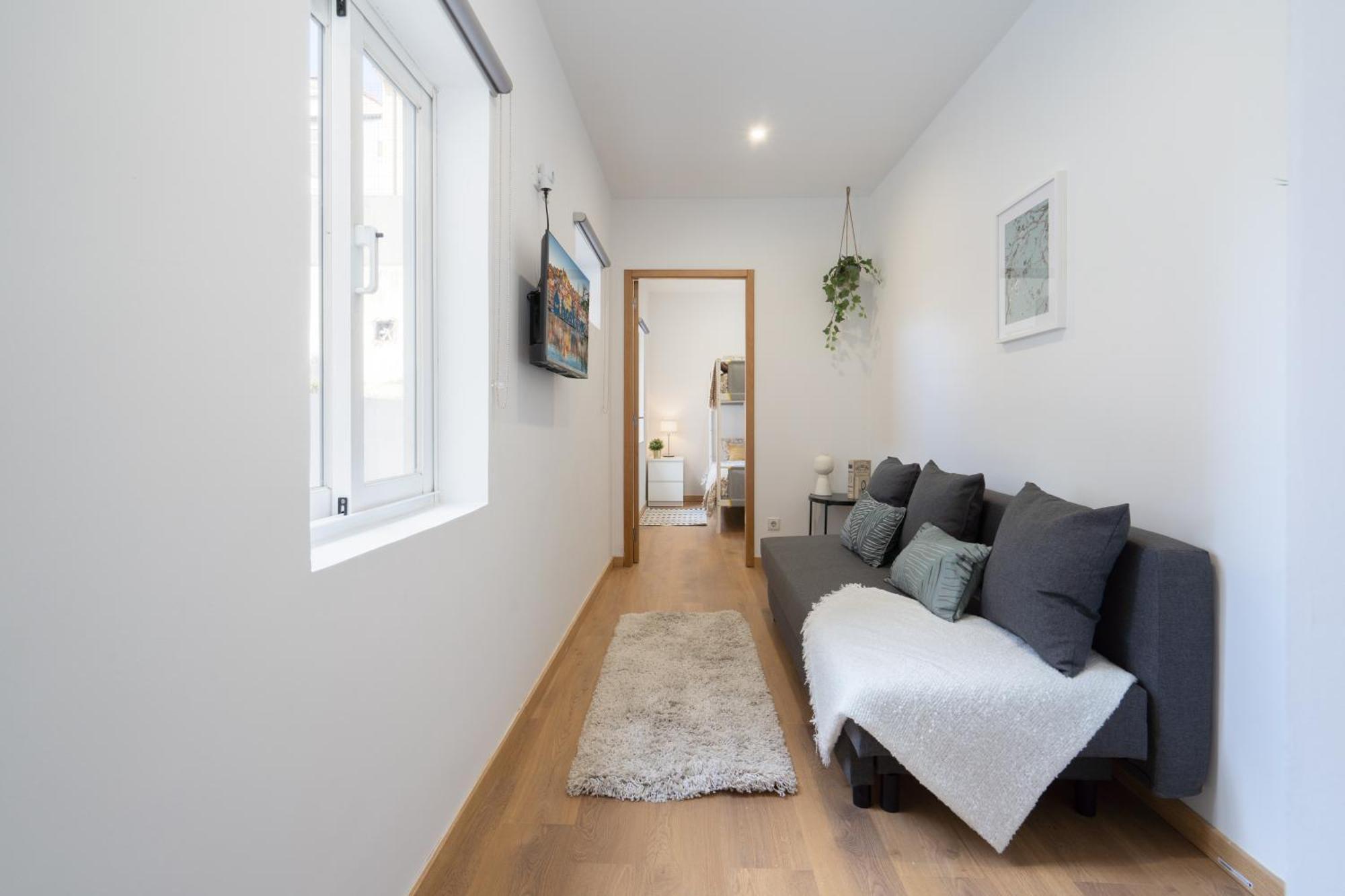 Host Wise - Enchanting Unique Flat - Ace Location Apartment *