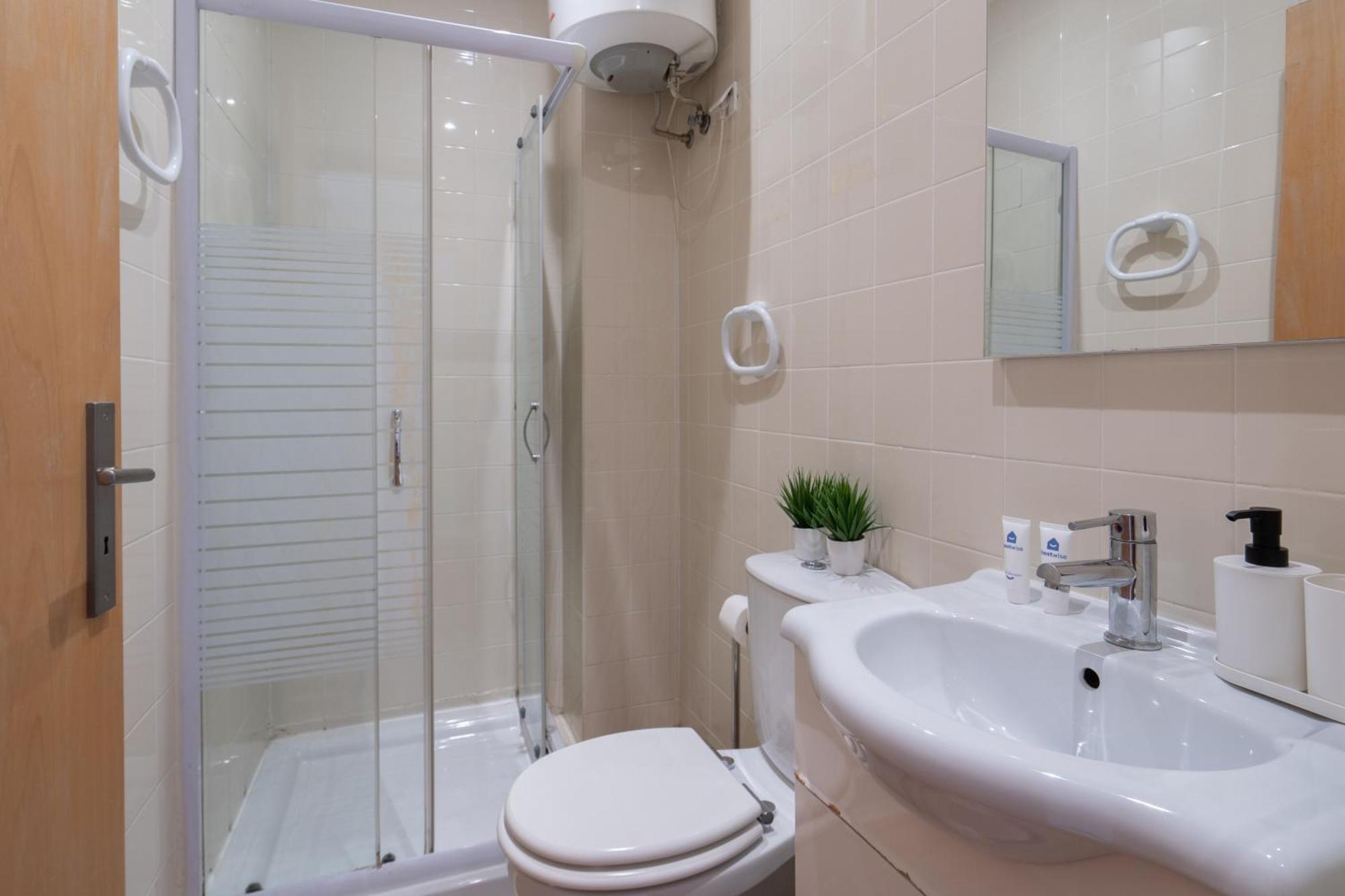 Host Wise - Enchanting Unique Flat - Ace Location Porto