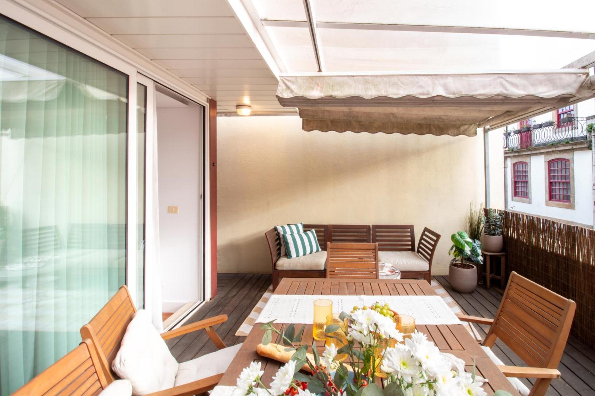 Apartment Fabrica Three-story Charm By Lovelystay Porto