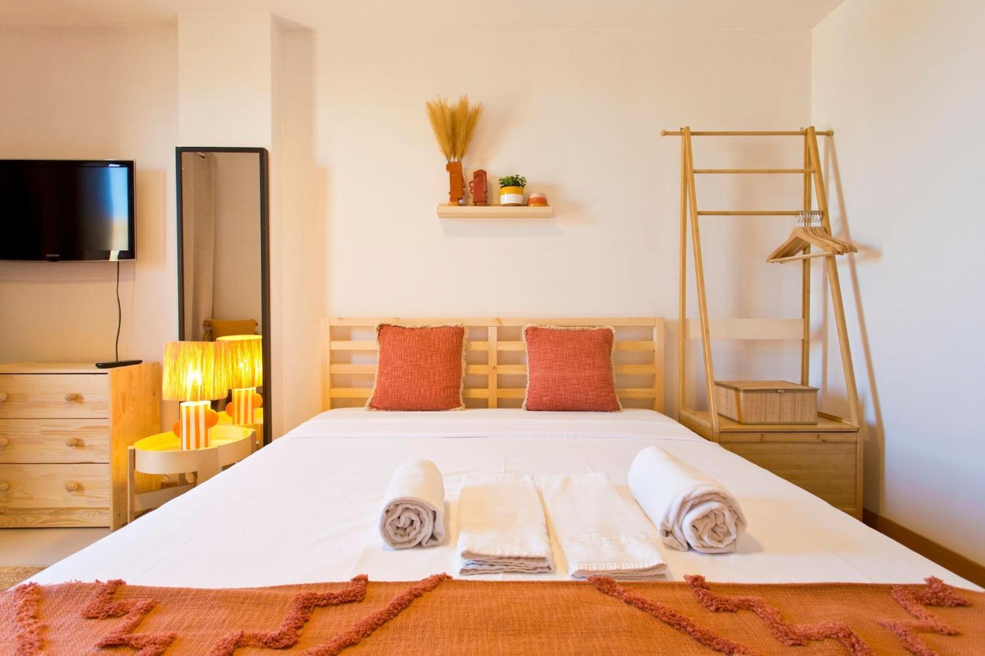 Aposentus - Contemporary Comfort Apartment *