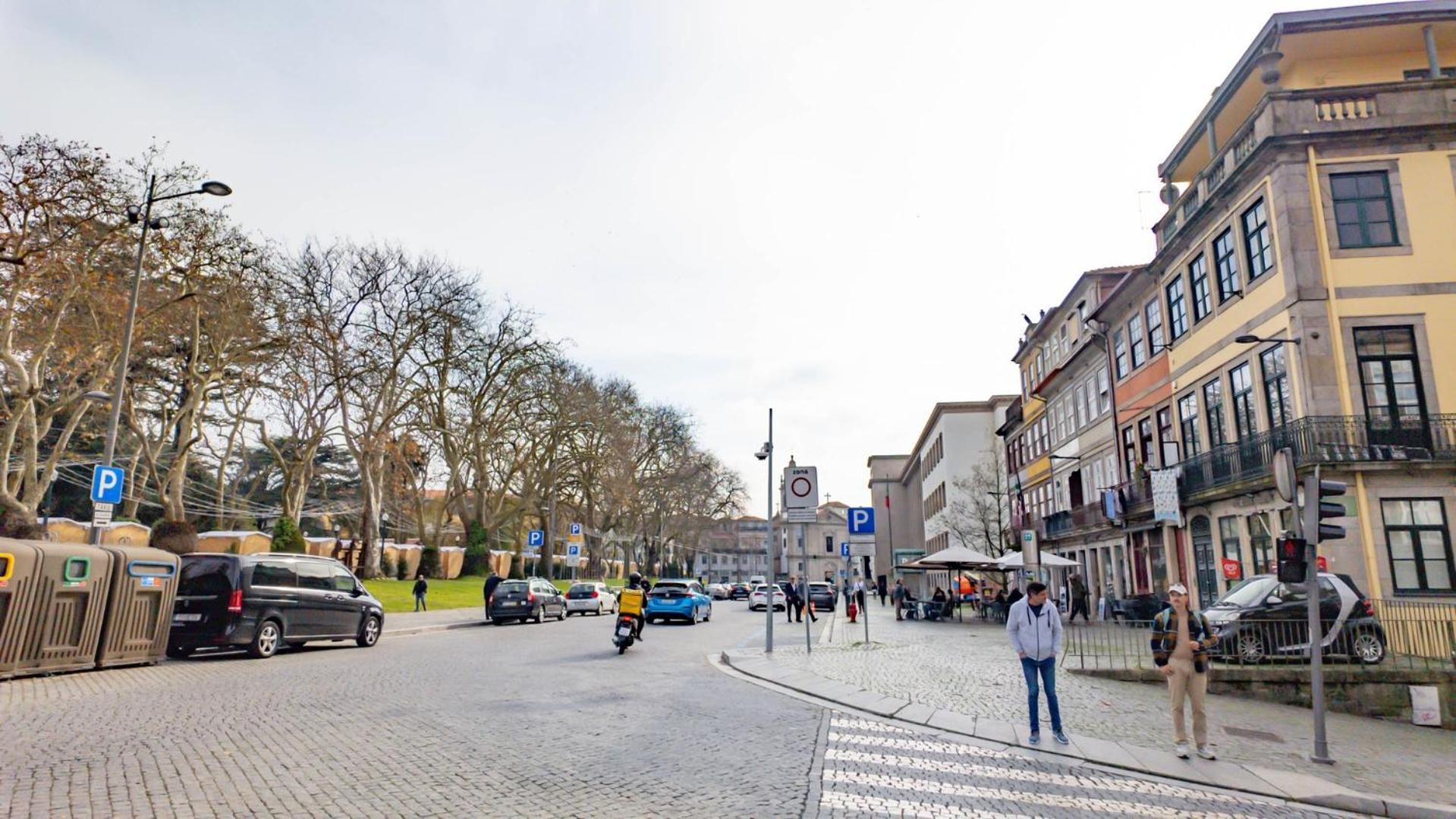 Near To Crystal Palace Porto