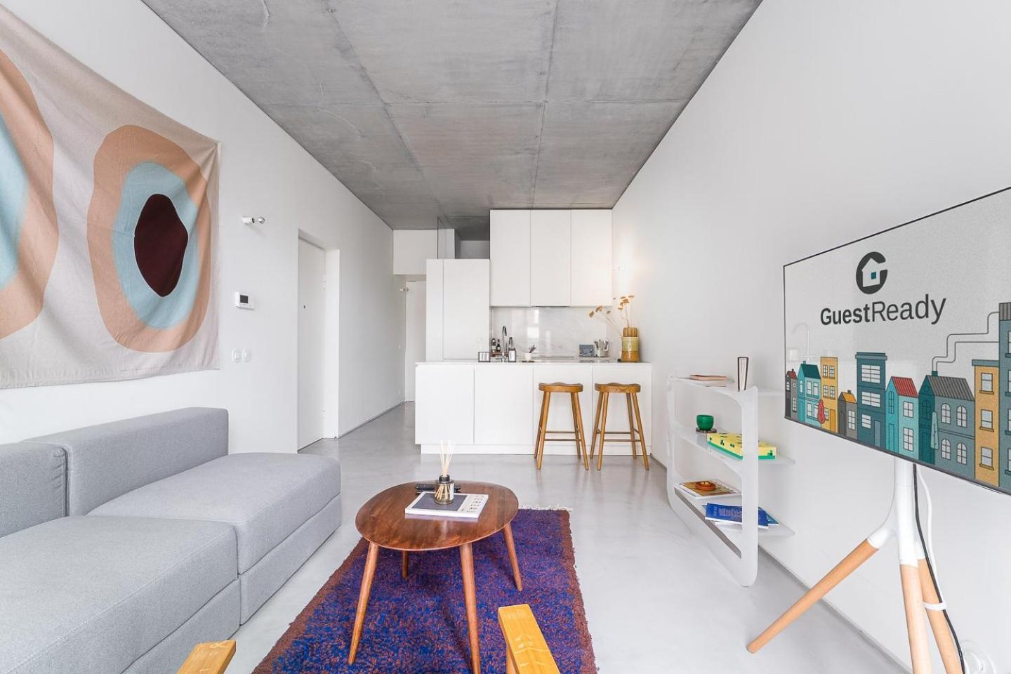 Guestready - The Modern Silveira Apartment *
