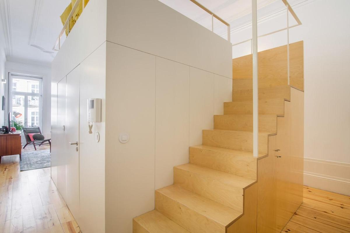 Mouzinho Hill View Apartment
