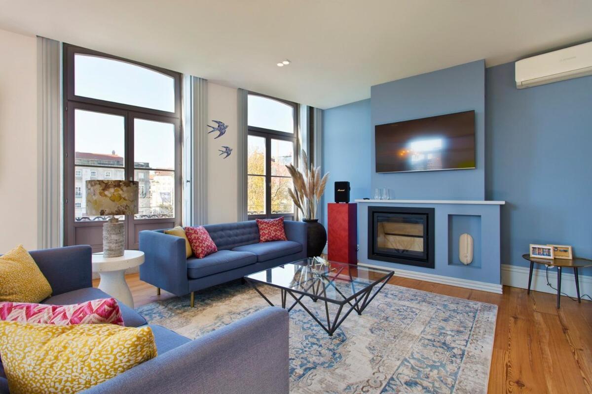 Boutique Rentals- The Miradouro Ribeira Apartment *