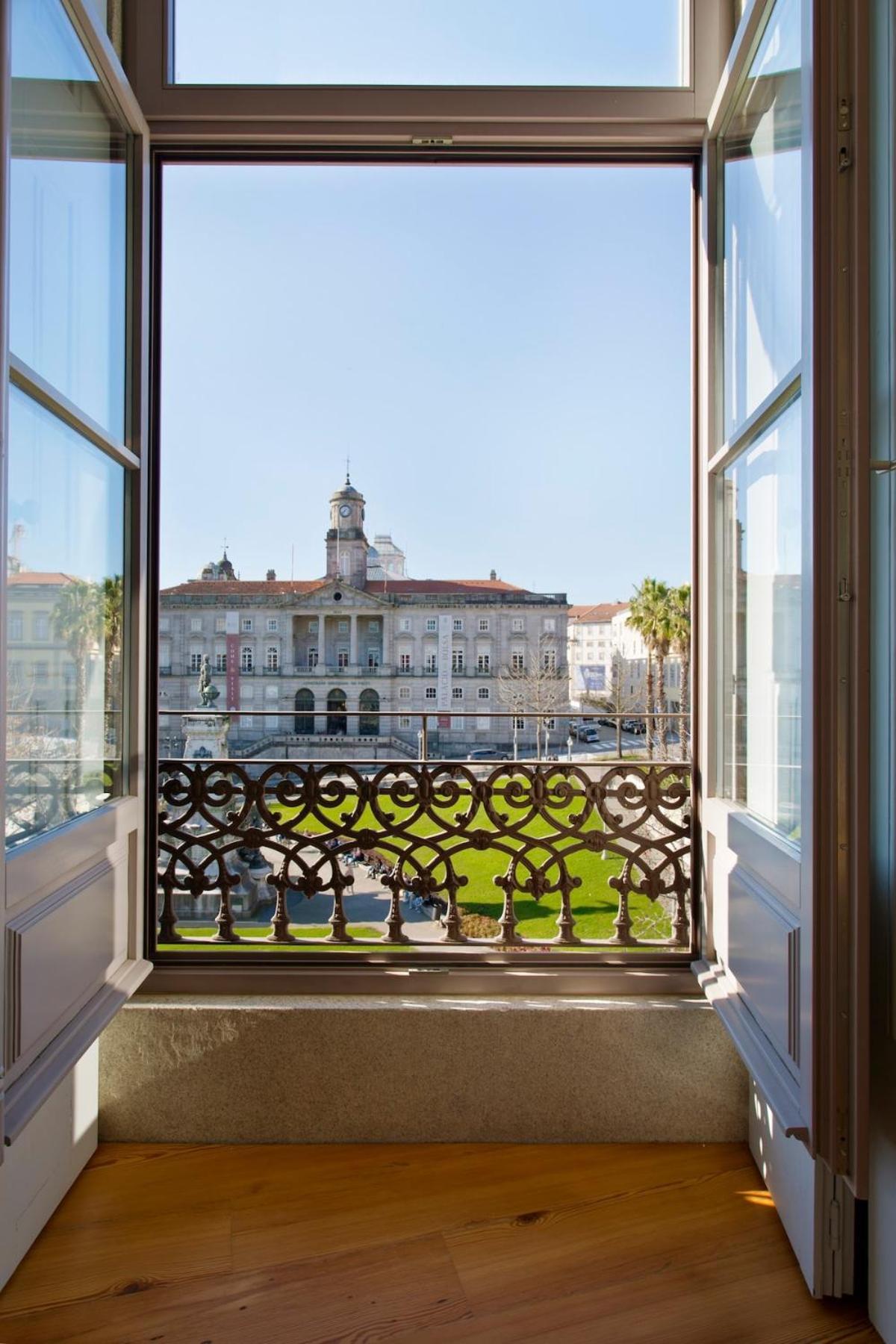 Apartment Boutique Rentals- The Miradouro Ribeira Porto