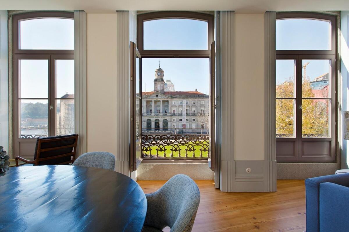 Boutique Rentals- The Miradouro Ribeira *