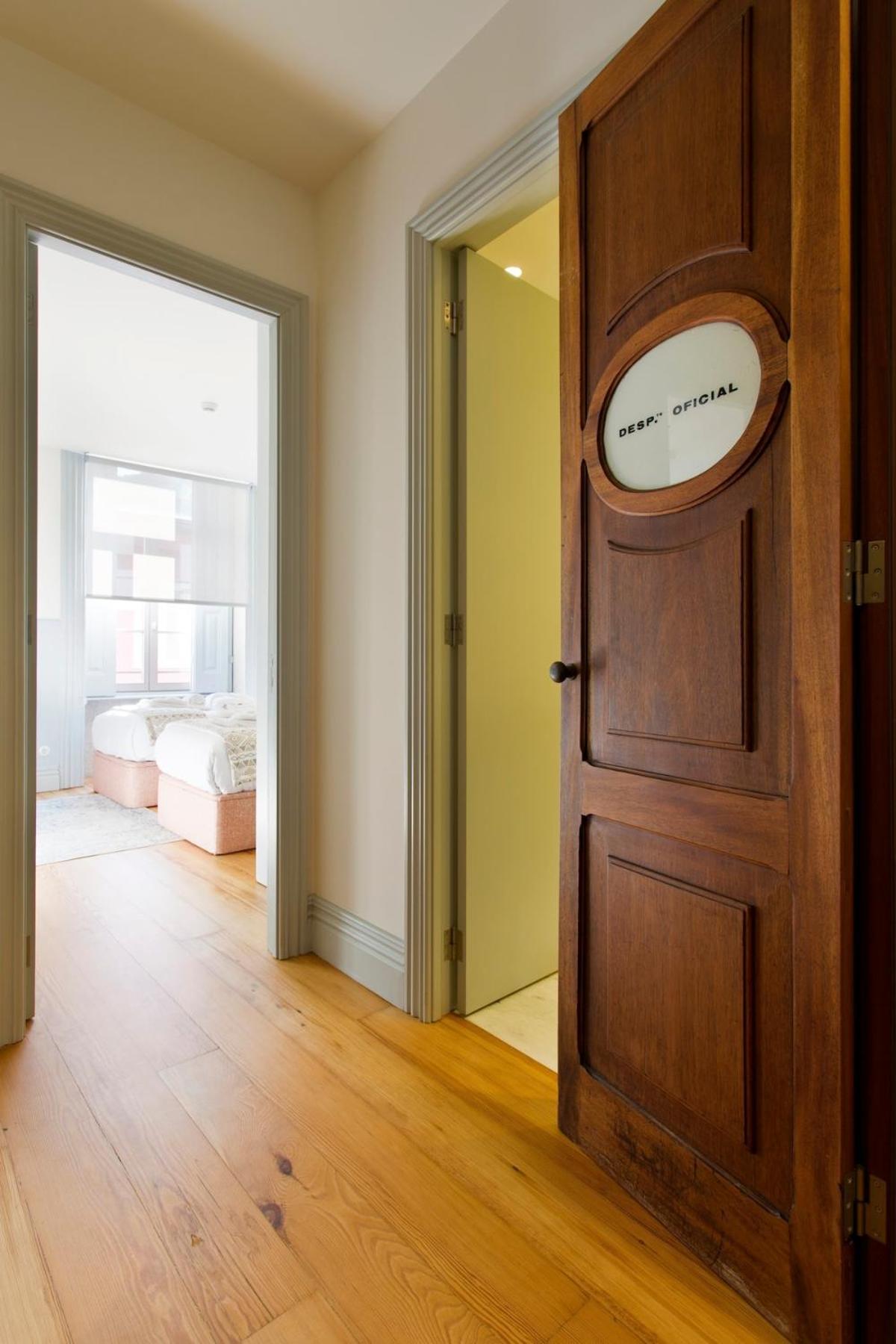 Boutique Rentals- The Miradouro Ribeira *